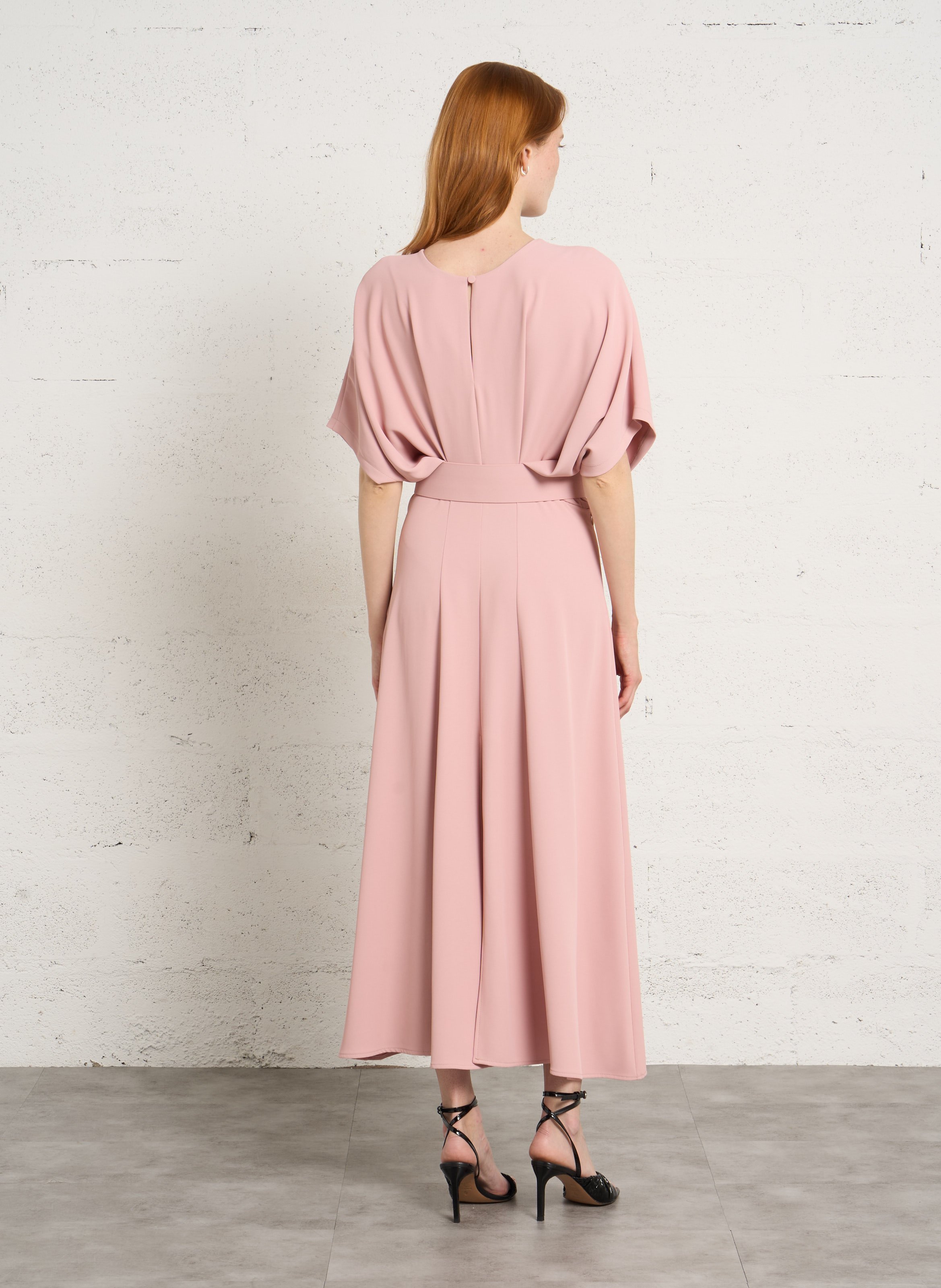 Lange jurk met ronde hals IMPERIAL Roze