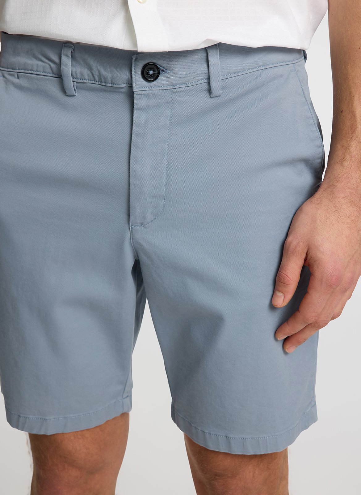 Short chino en coton bio mélangé Gris