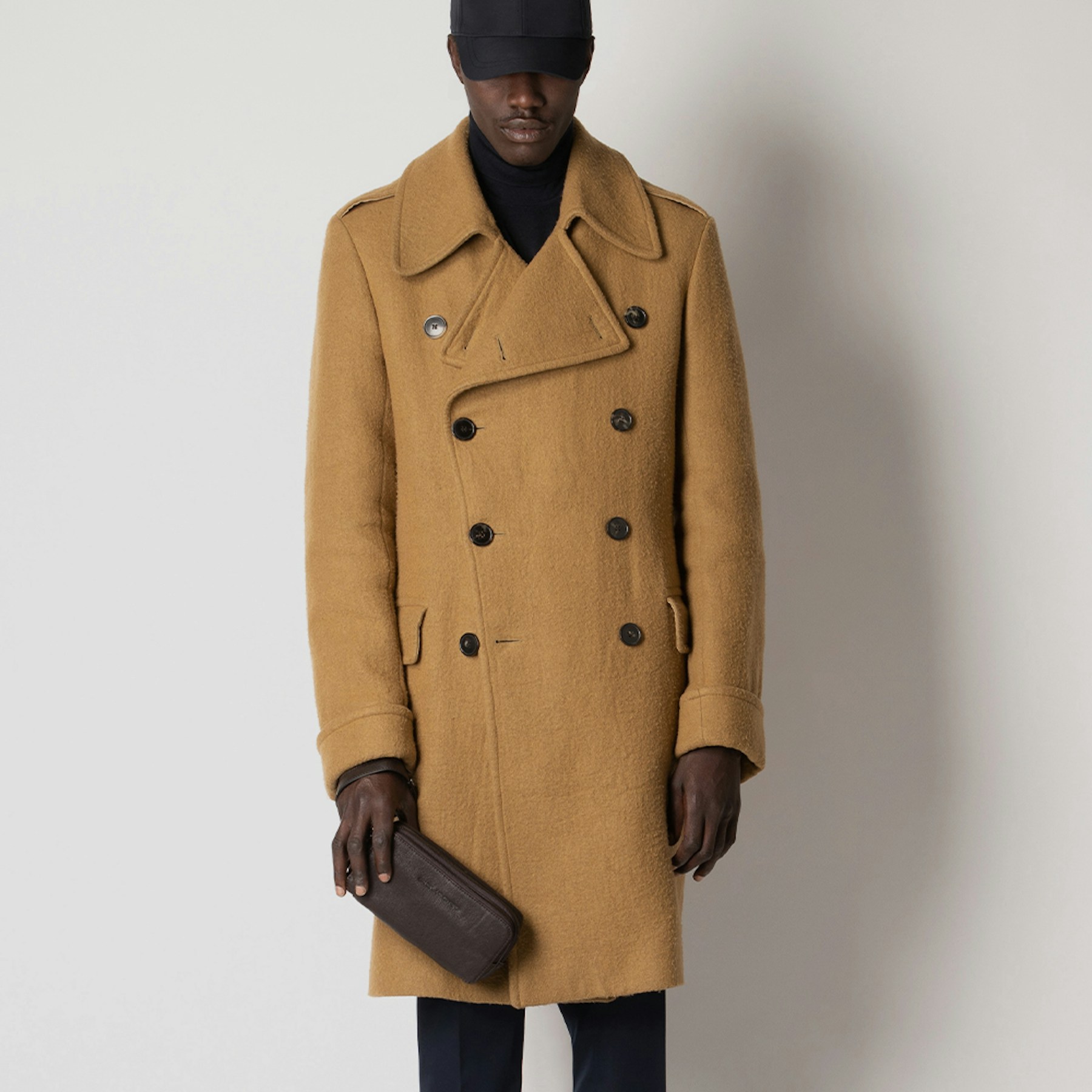 Leather case PIQUADRO Brown