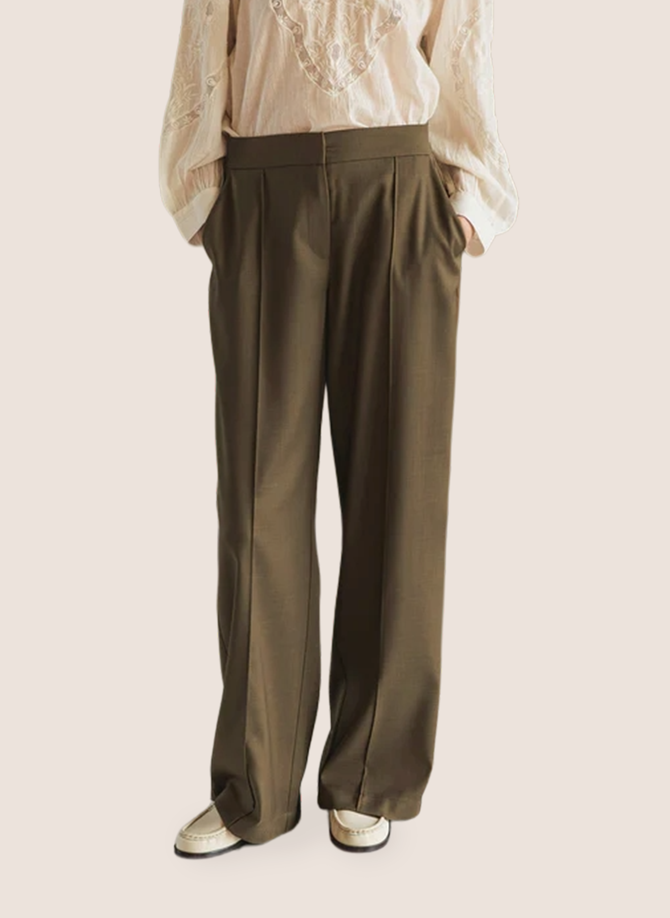 Carrot trousers INDI & COLD Brown
