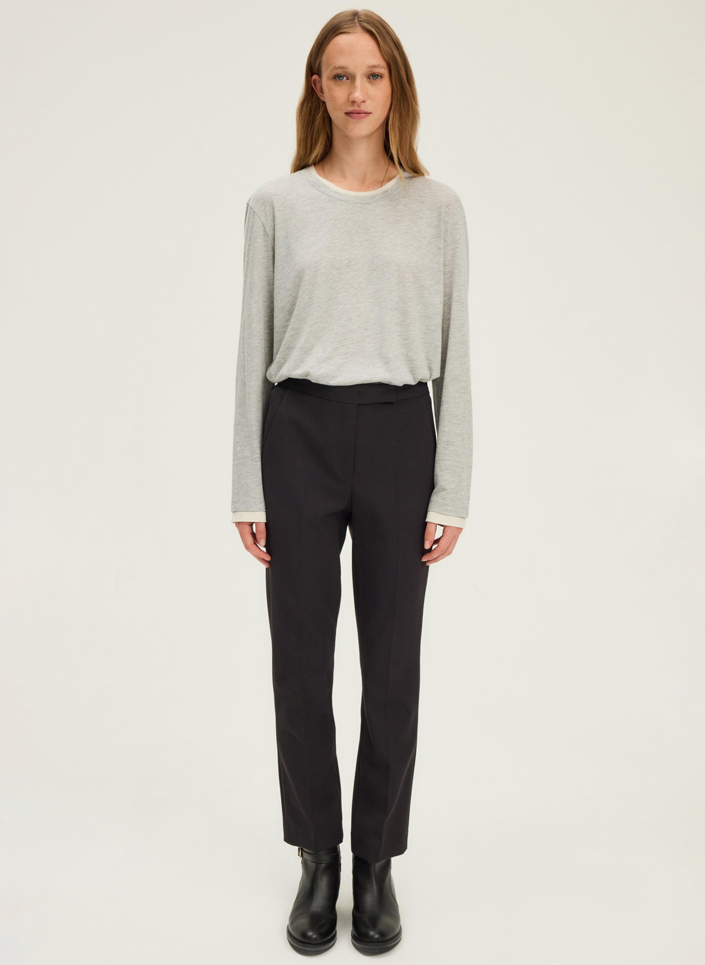 Carrot trousers PABLO Brown