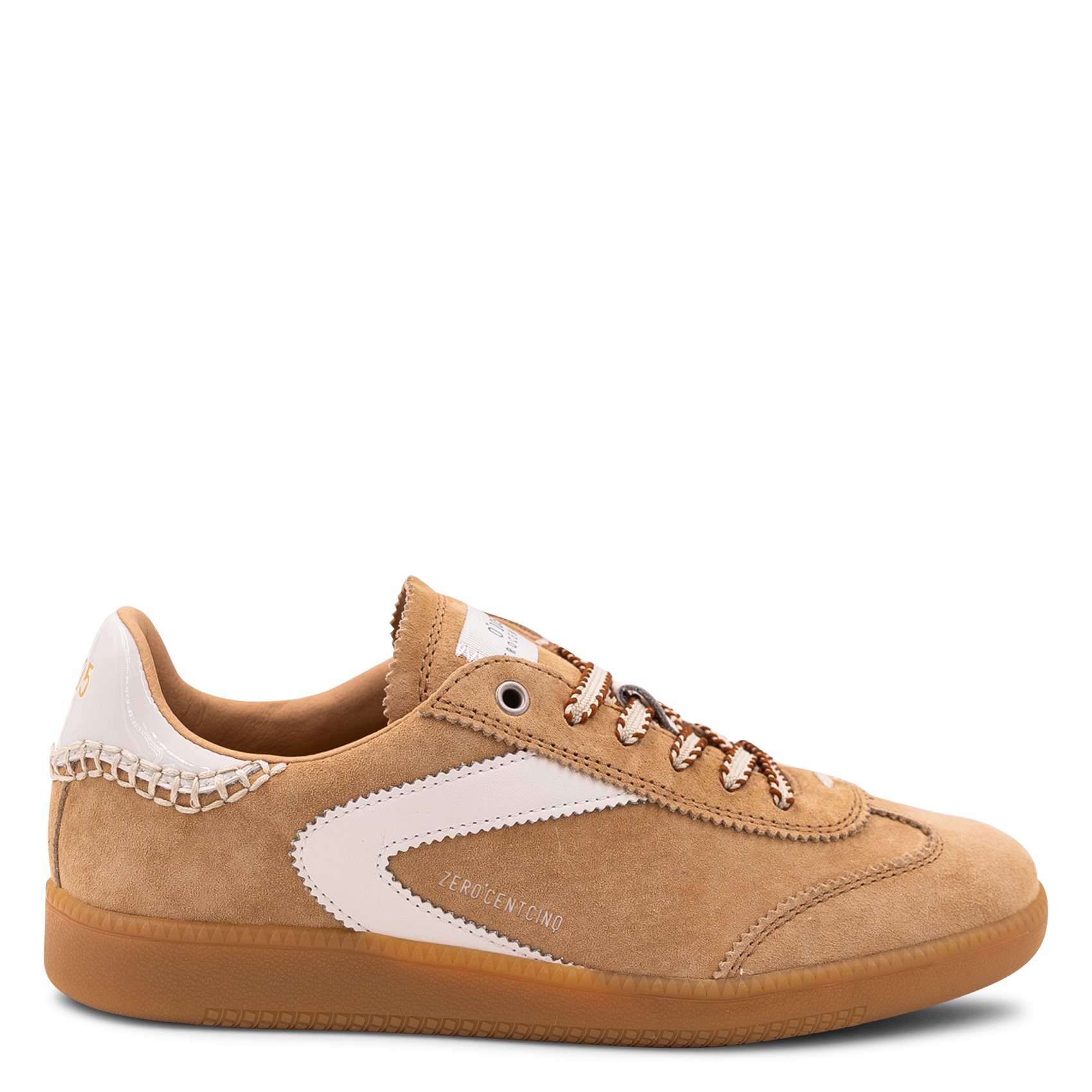 Baskets basses à lacets en daim 0'105