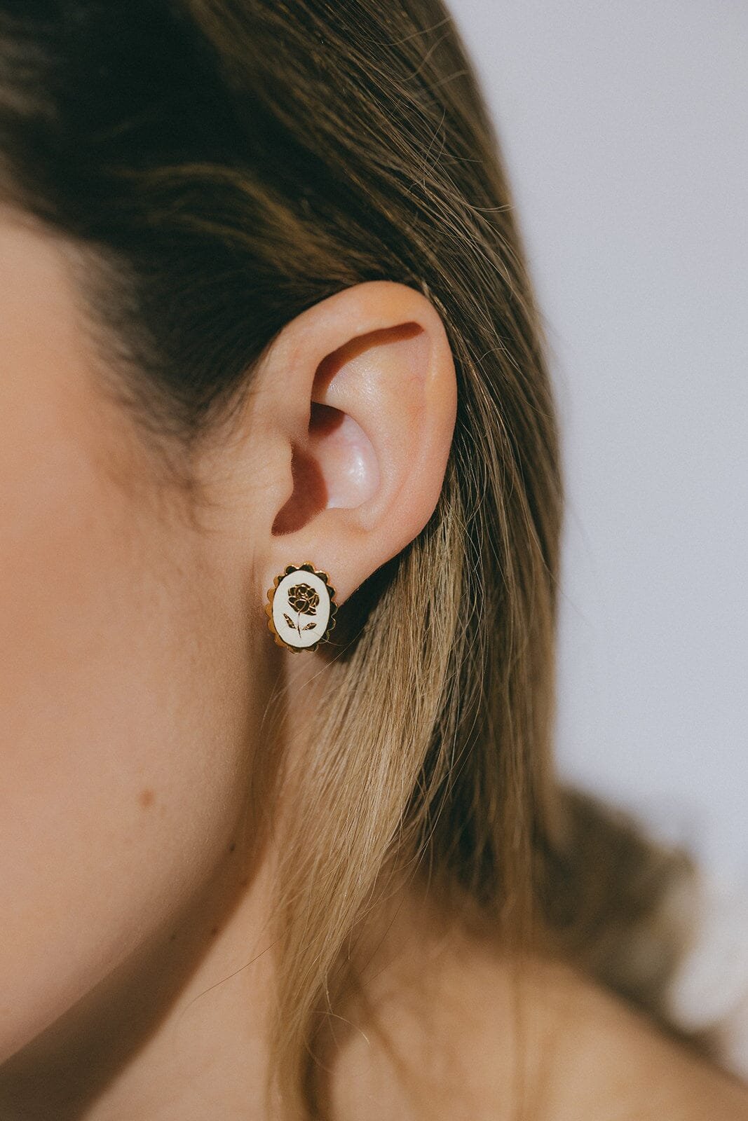 Clover stud earrings silver plated Golden