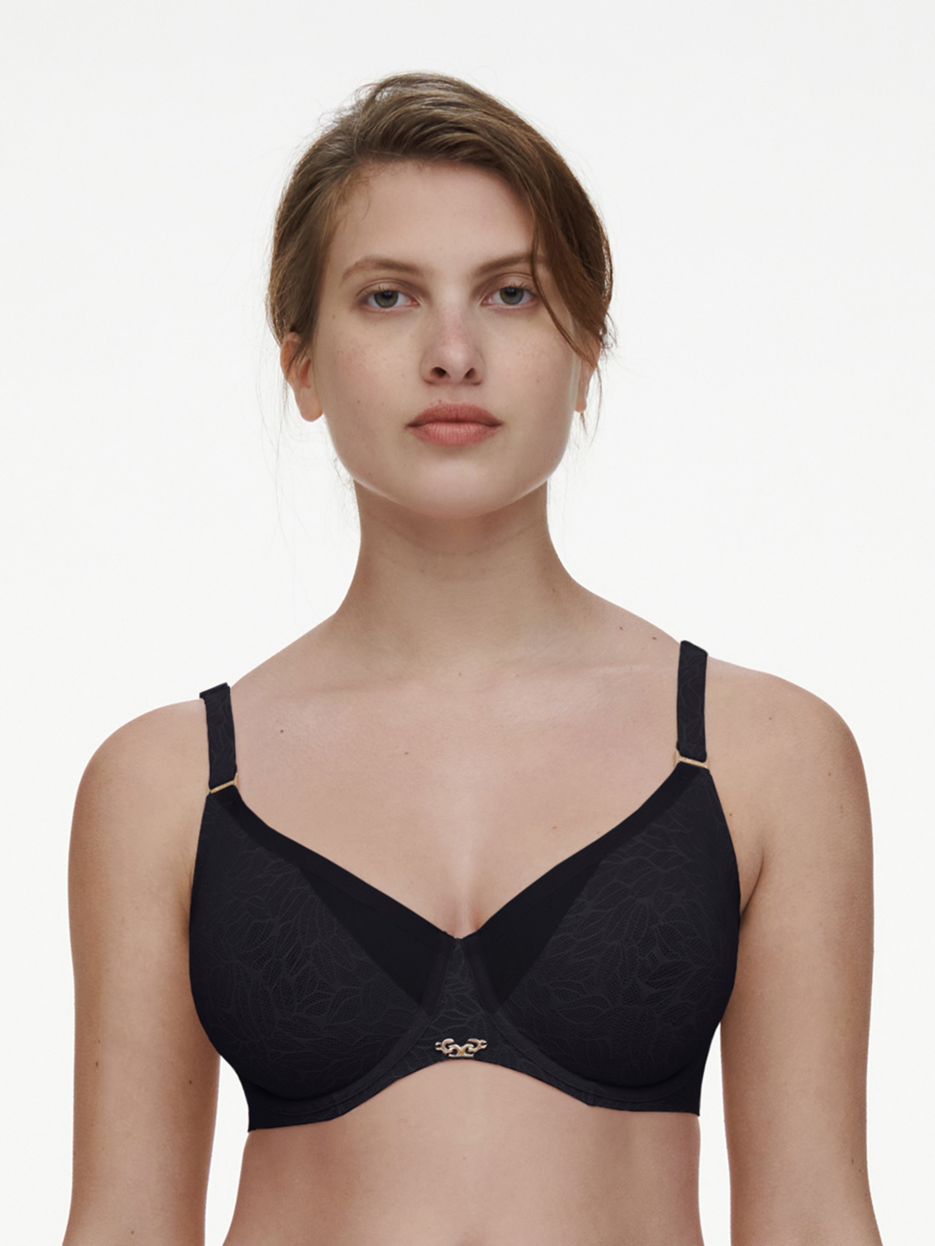 Moulded full-cup bra CHANTELLE