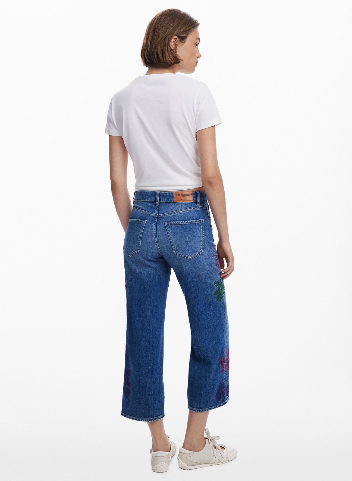 Jean cropped large uni à broderies DESIGUAL Bleu