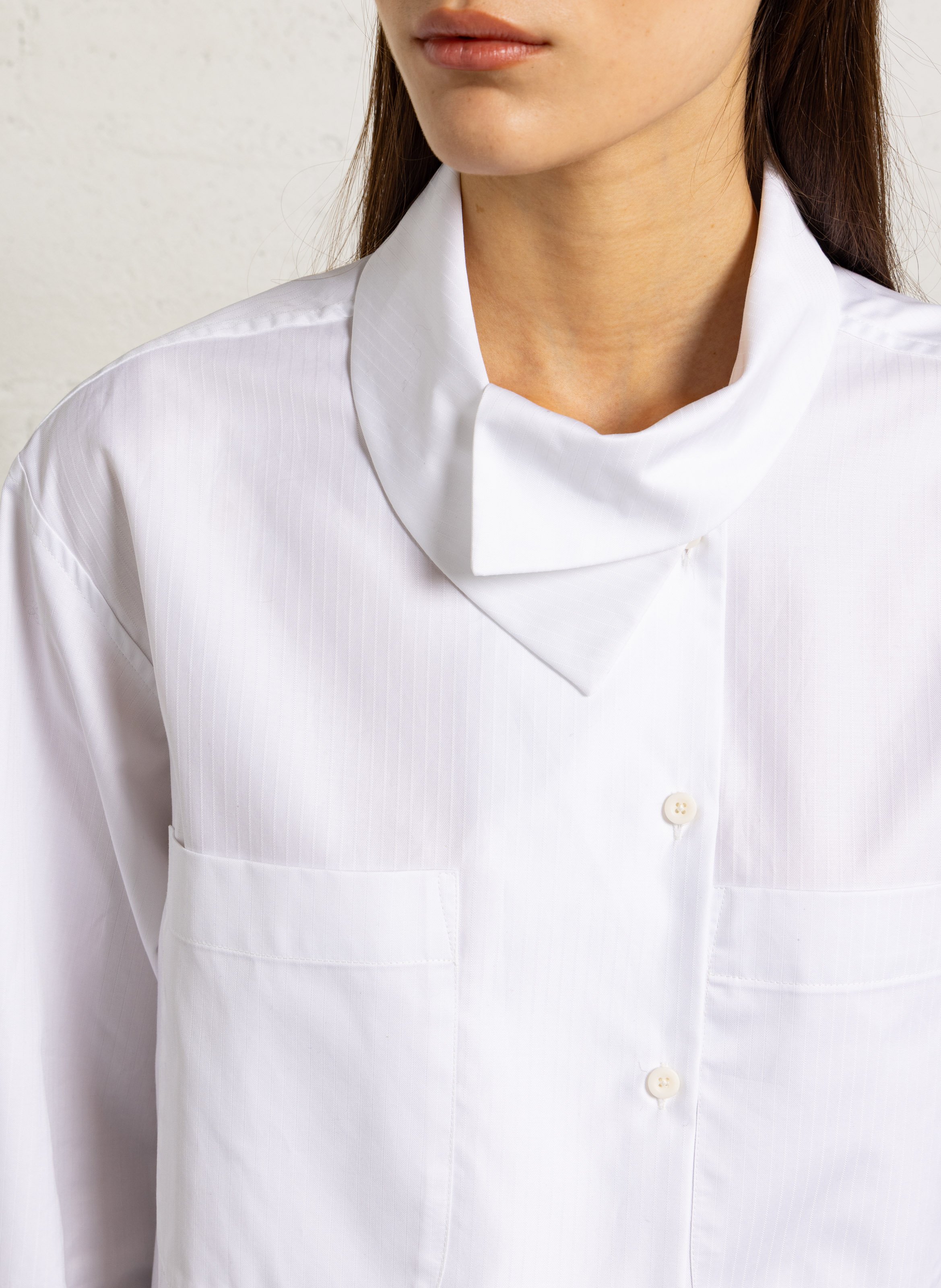 Chemise rayée à col asymétrique MARGAUX LONNBERG Blanc