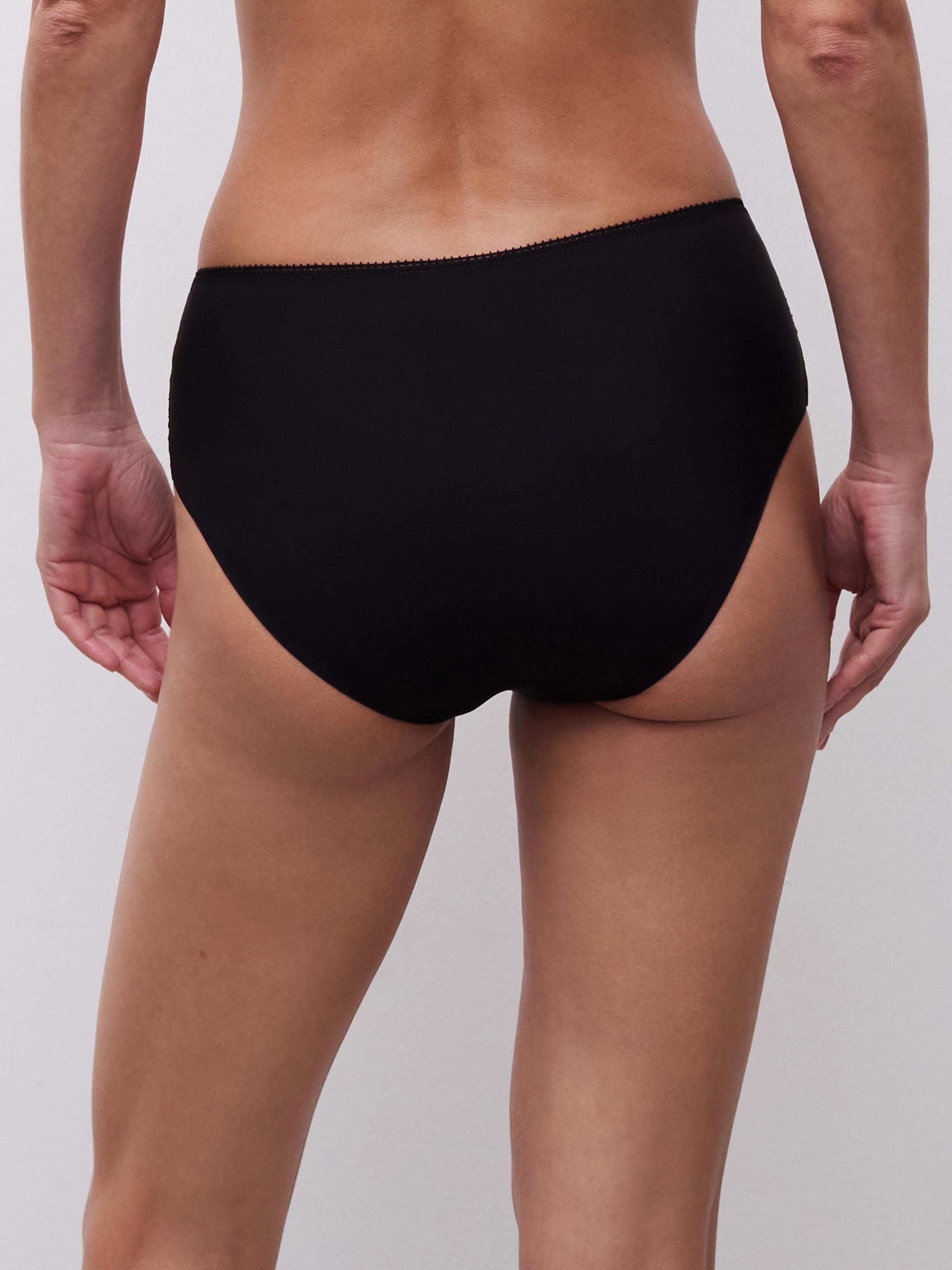 Dark Fold panties CHANTELLE Black