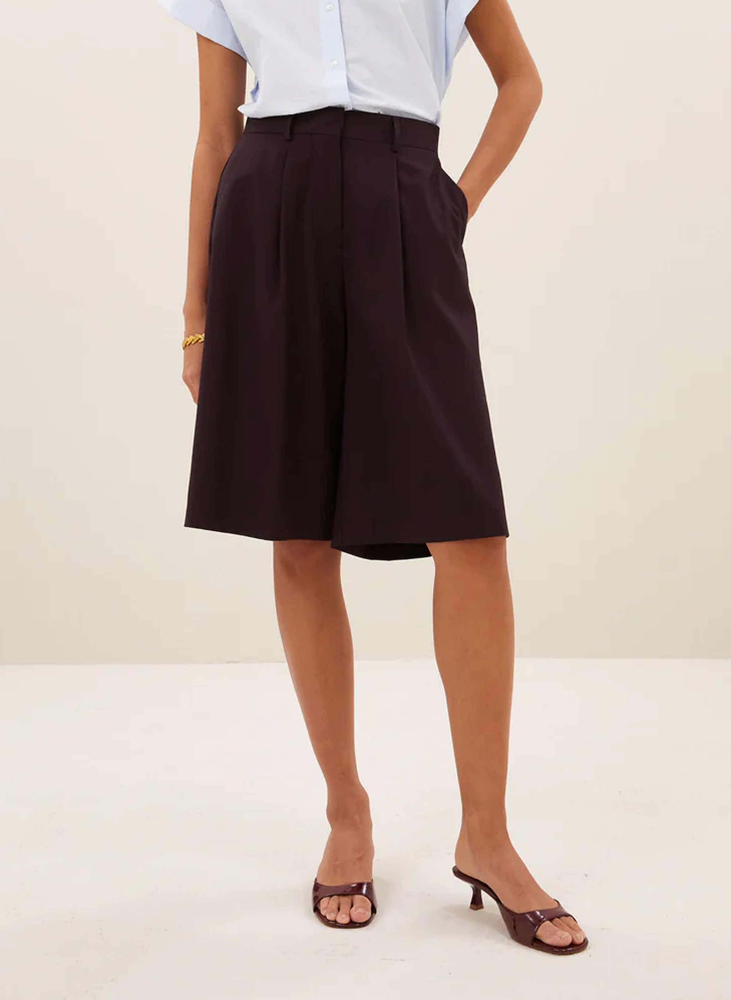 Große Bermuda Shorts BY BAR Rot