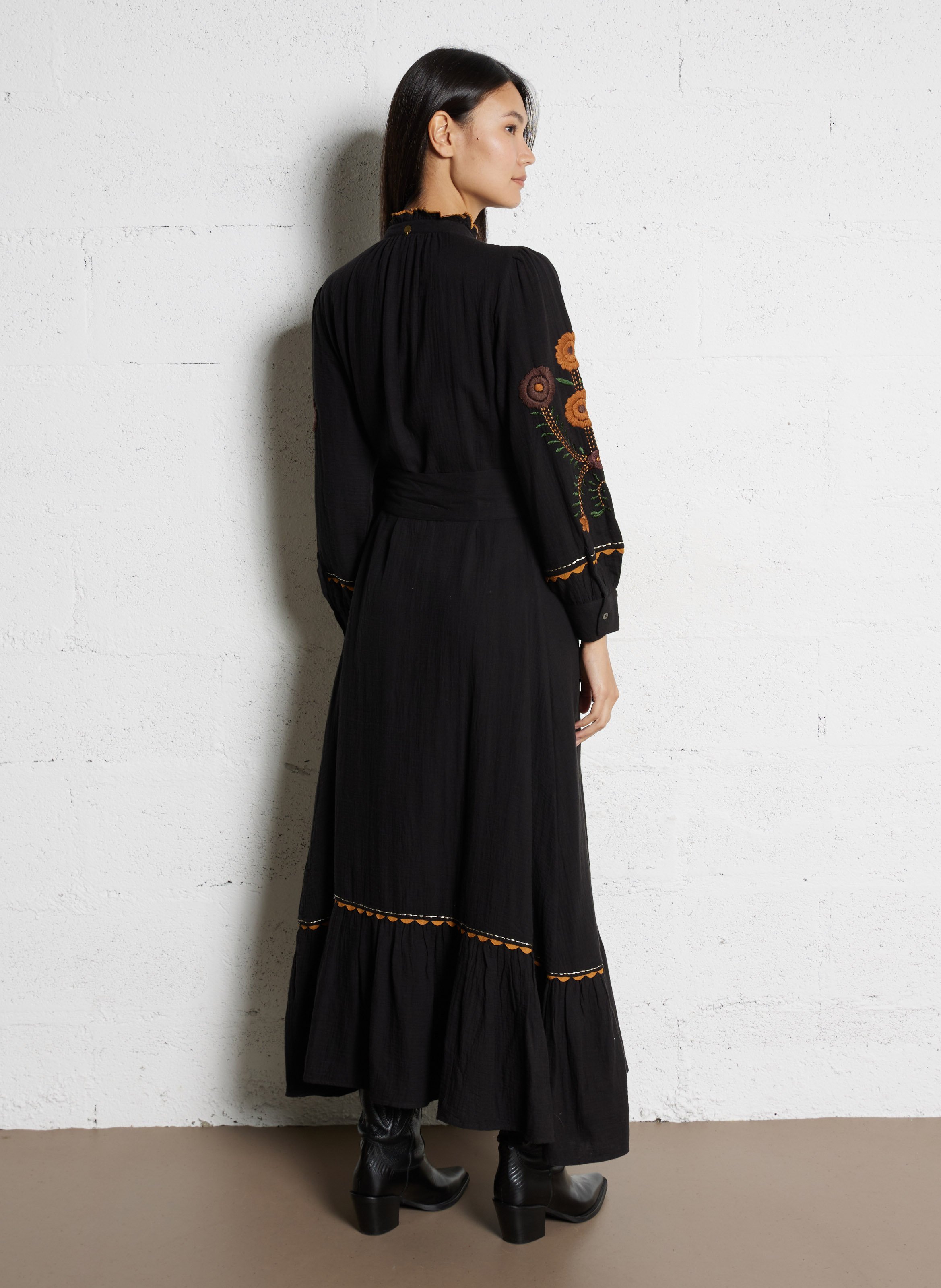 Besticktes Maxikleid mit Rundhalsausschnitt aus Baumwolle ANTIK BATIK Schwarz