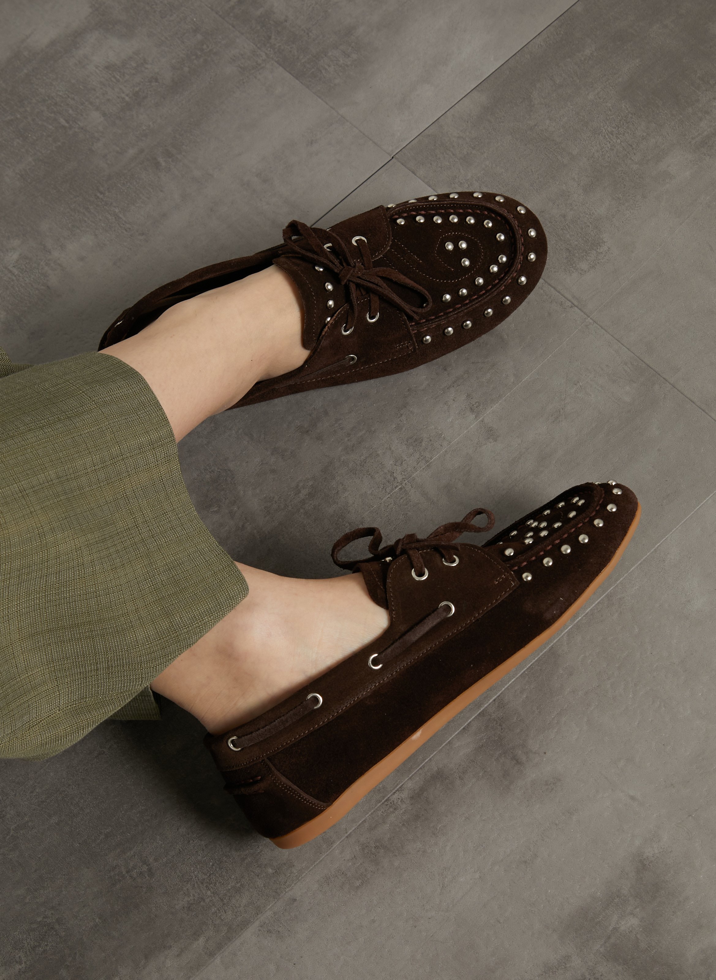 Chaussures bateau en cuir velours REQINS Marron