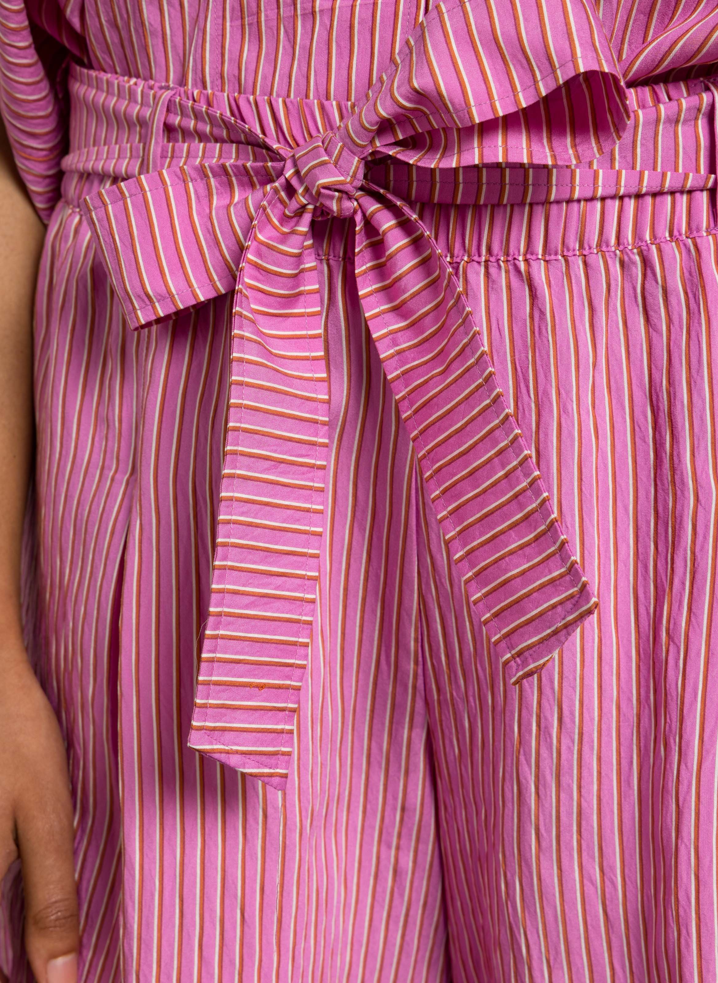 Straight-fit gestreepte short met ceintuur LA NOUVELLE Roze