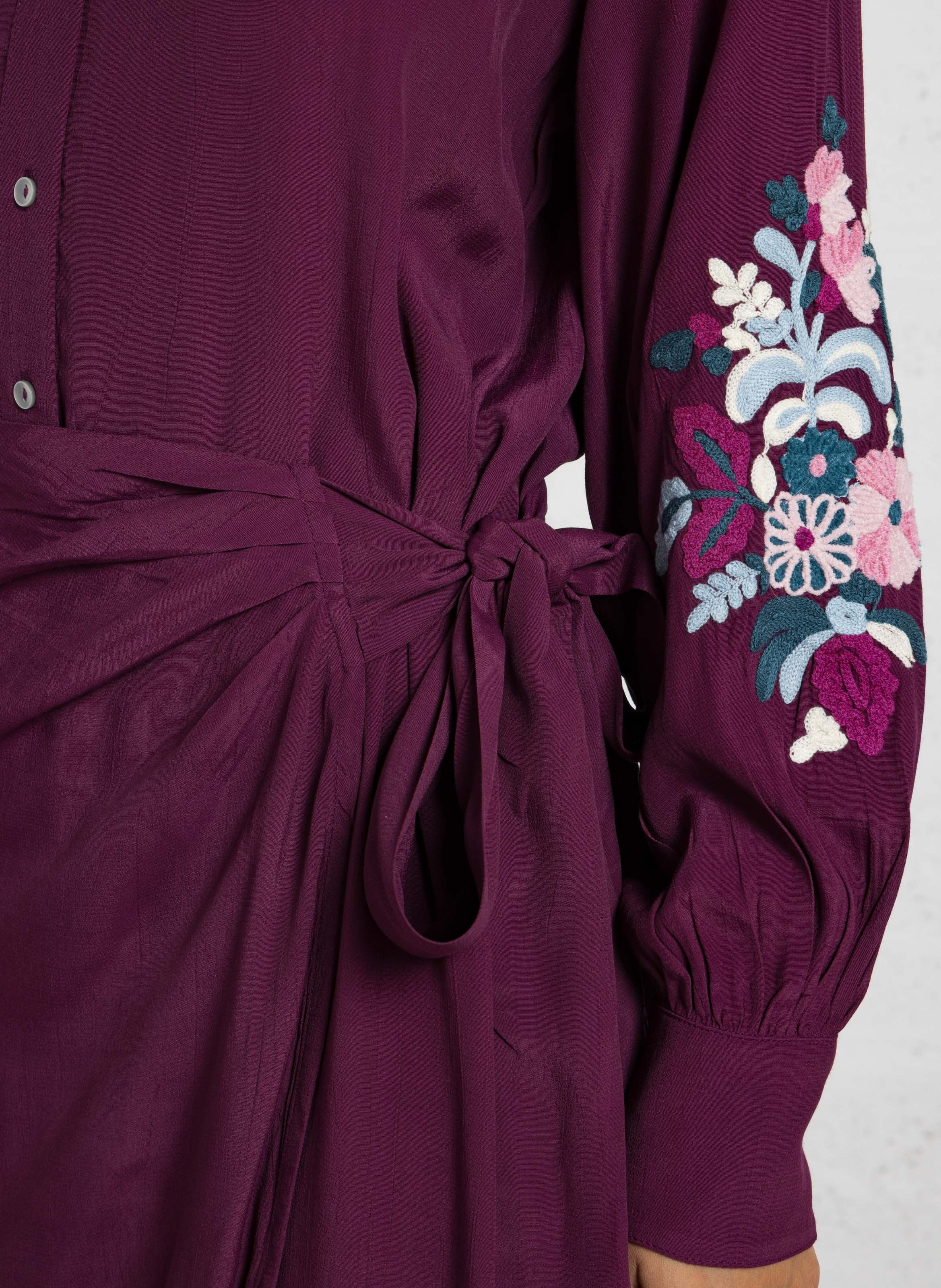 Robe longue et ceinturée LOUISE MISHA Rouge