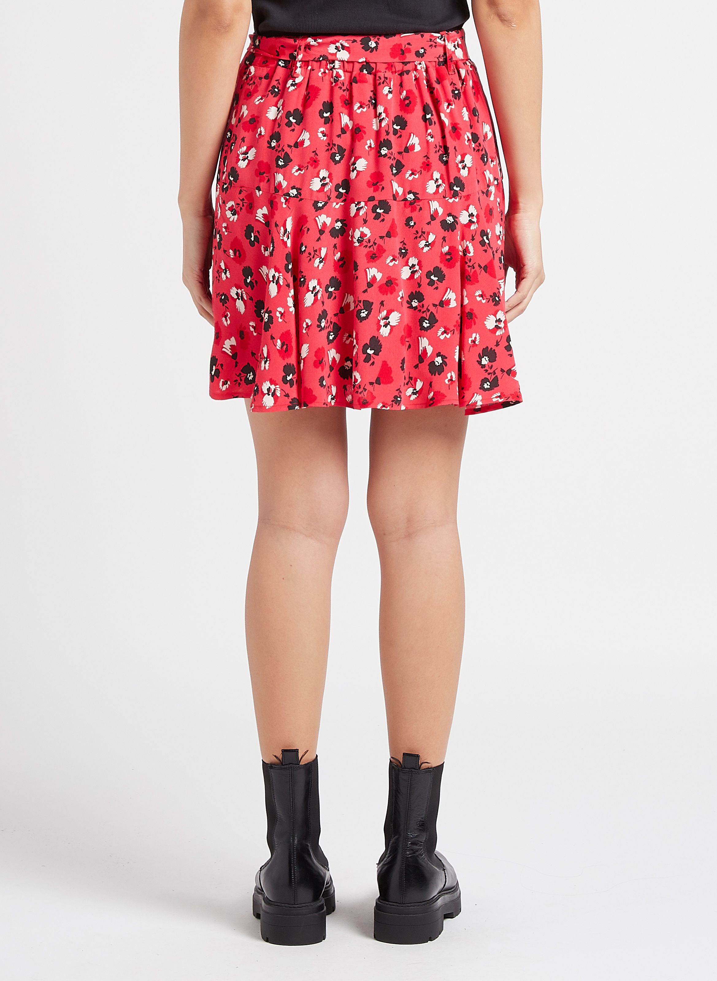 Pink Short floral print skirt