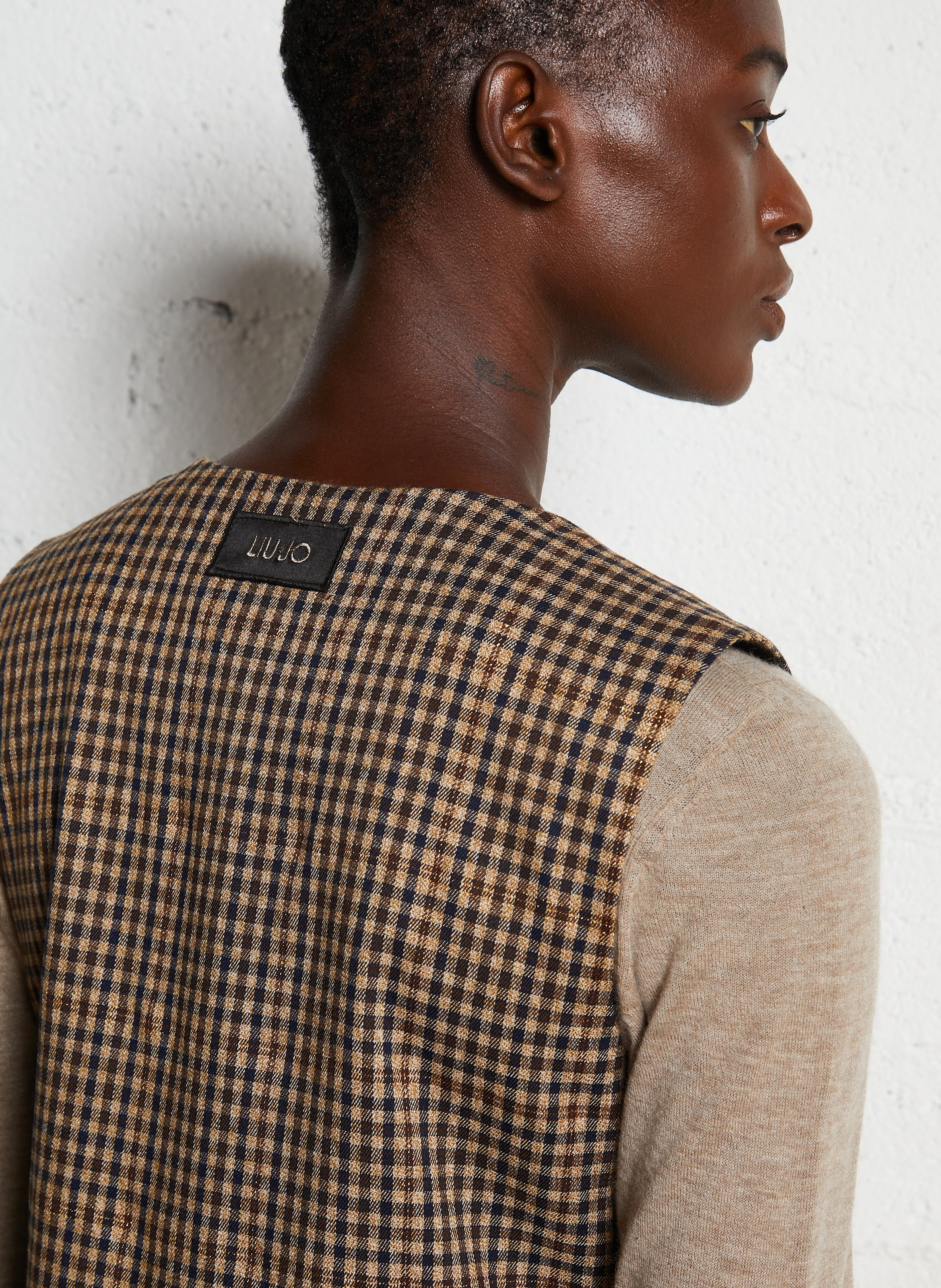 Ausgestelltes Kurzkleid mit V-Ausschnitt LIU JO Braun