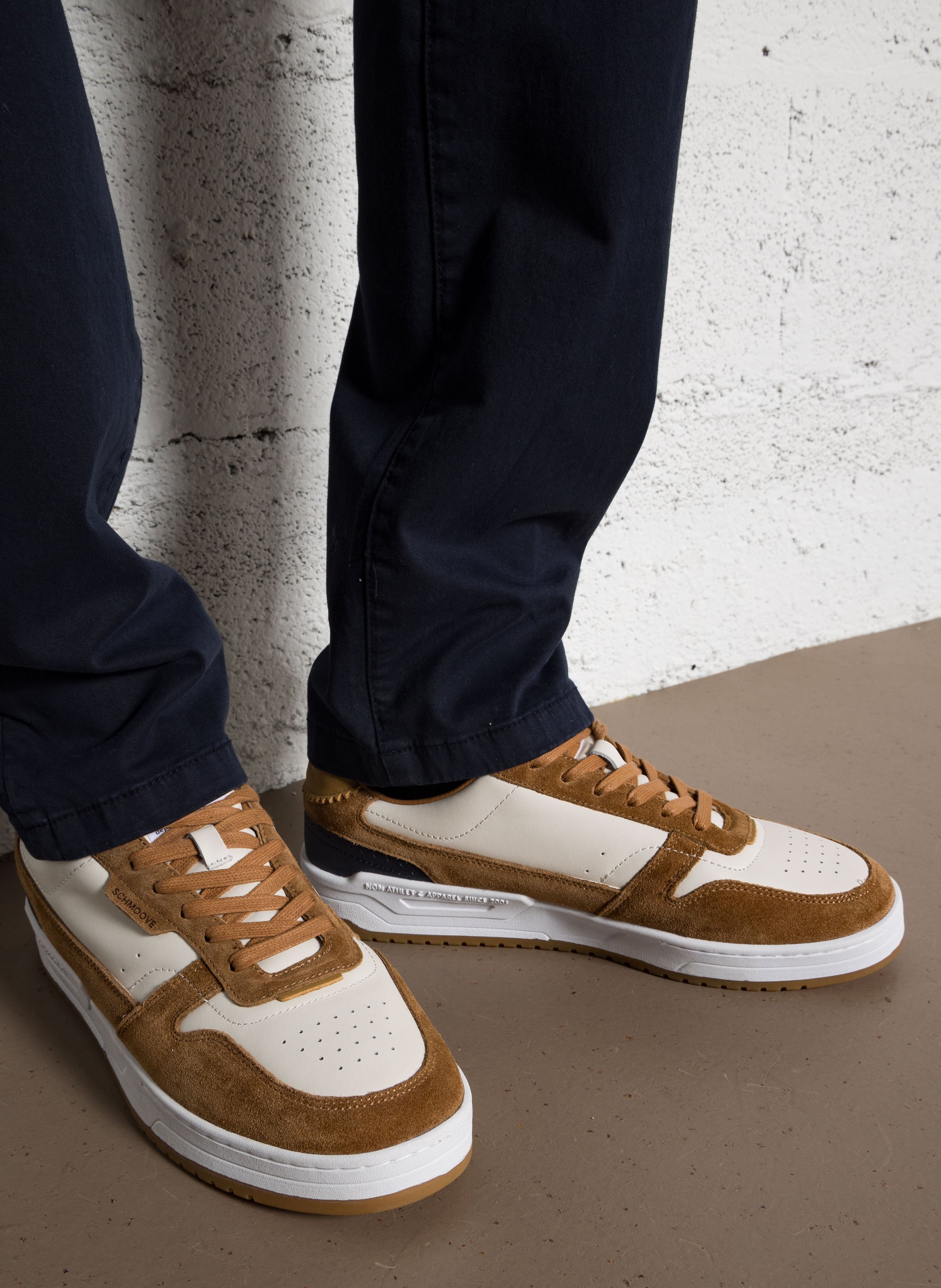 Baskets basses en cuir SCHMOOVE Multicolore