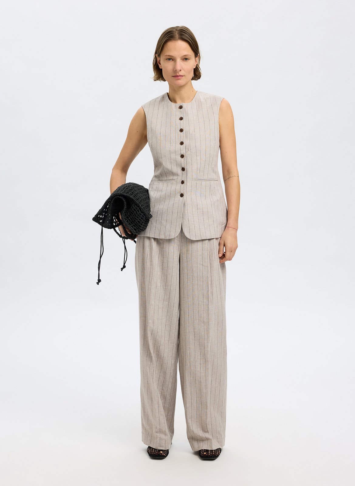 Gilet cintré col rond en lin et coton SELECTED Beige