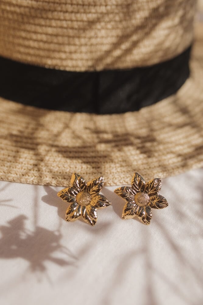 THÉIA - silver-plated flower stud earrings Golden