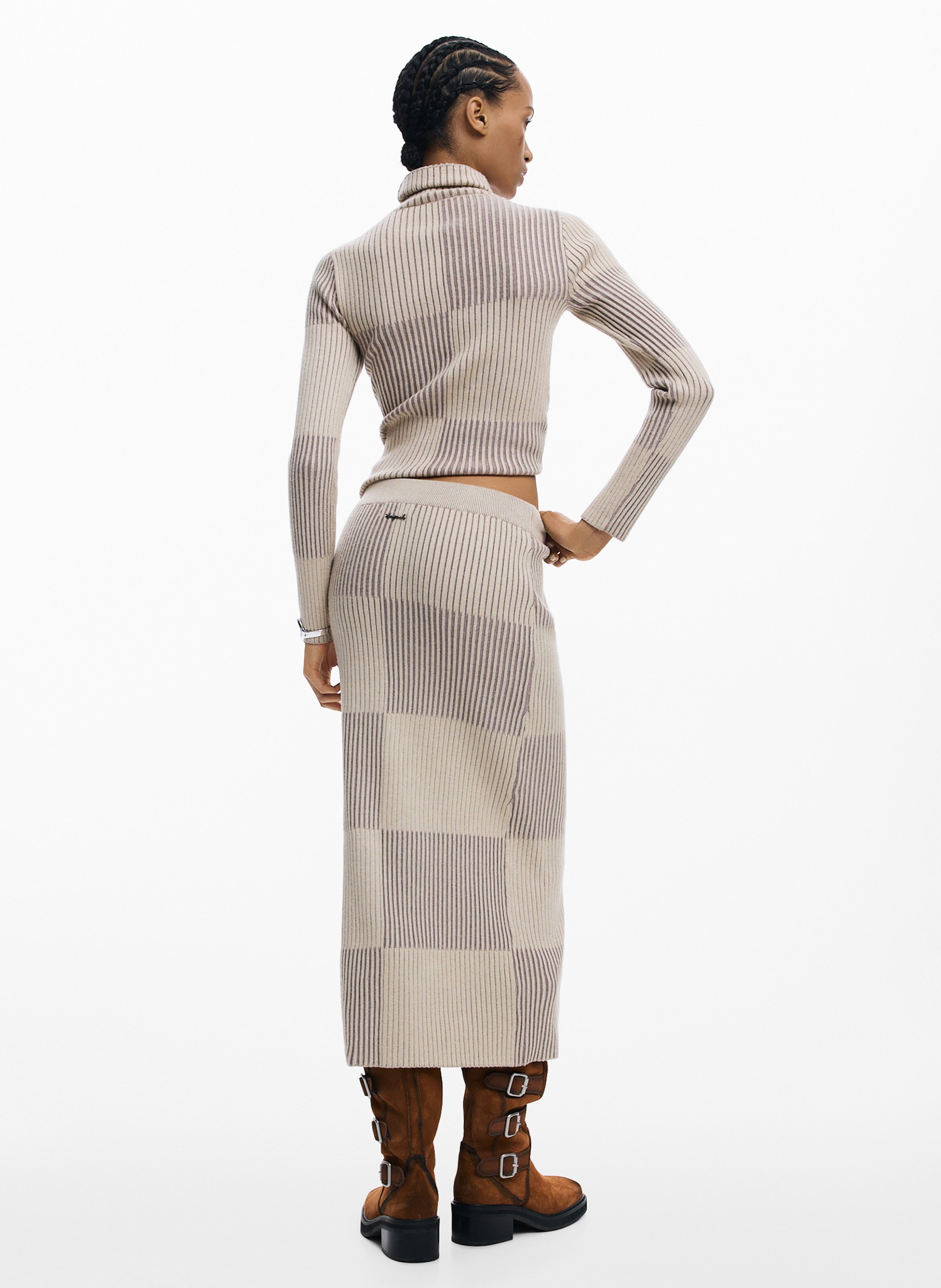 Halflange tricotrok DESIGUAL Brown