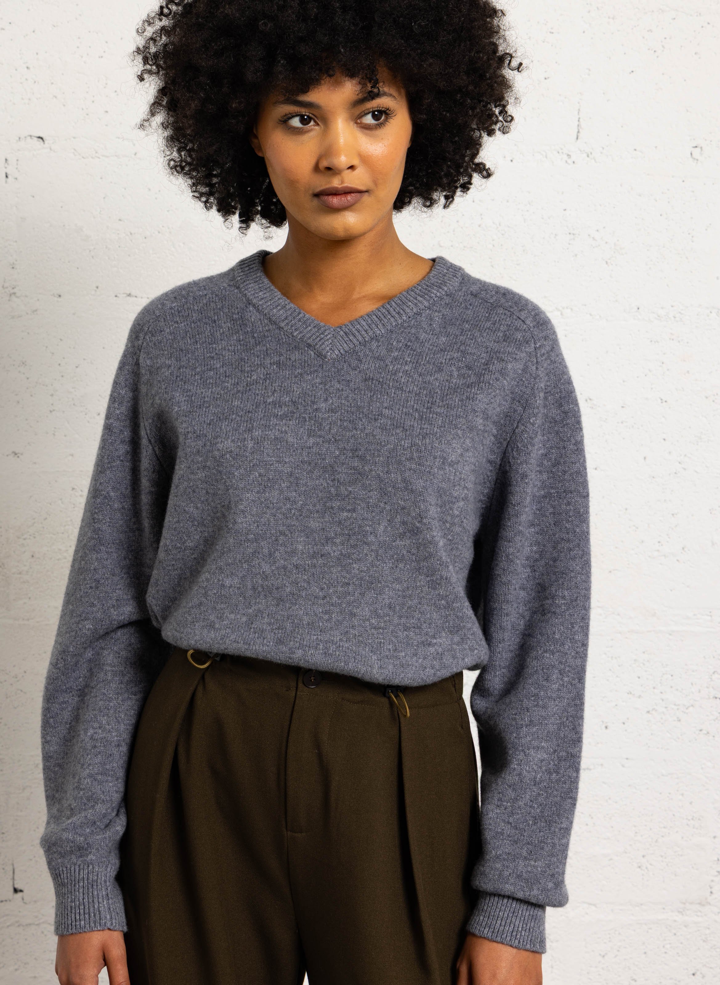 Recycled wool V-neck sweater SUNCOO Grey