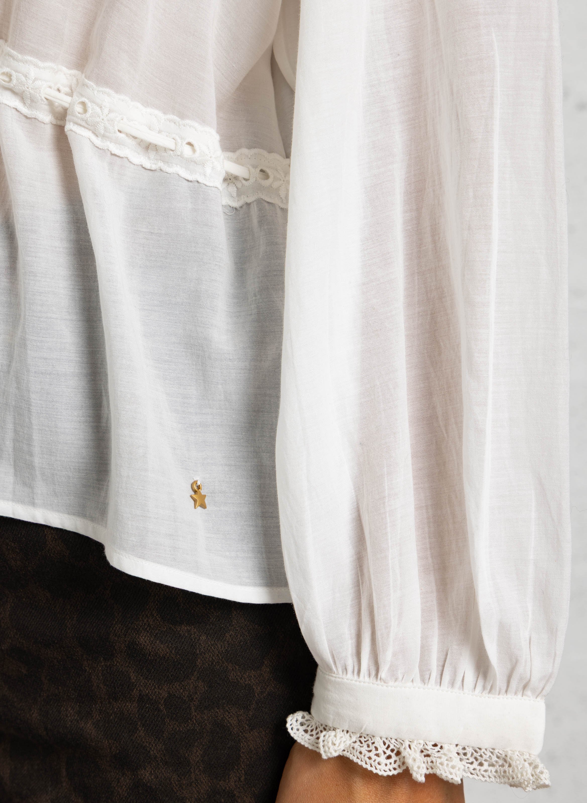 Blouse ample col brodé en coton mélangé DES PETITS HAUTS Beige