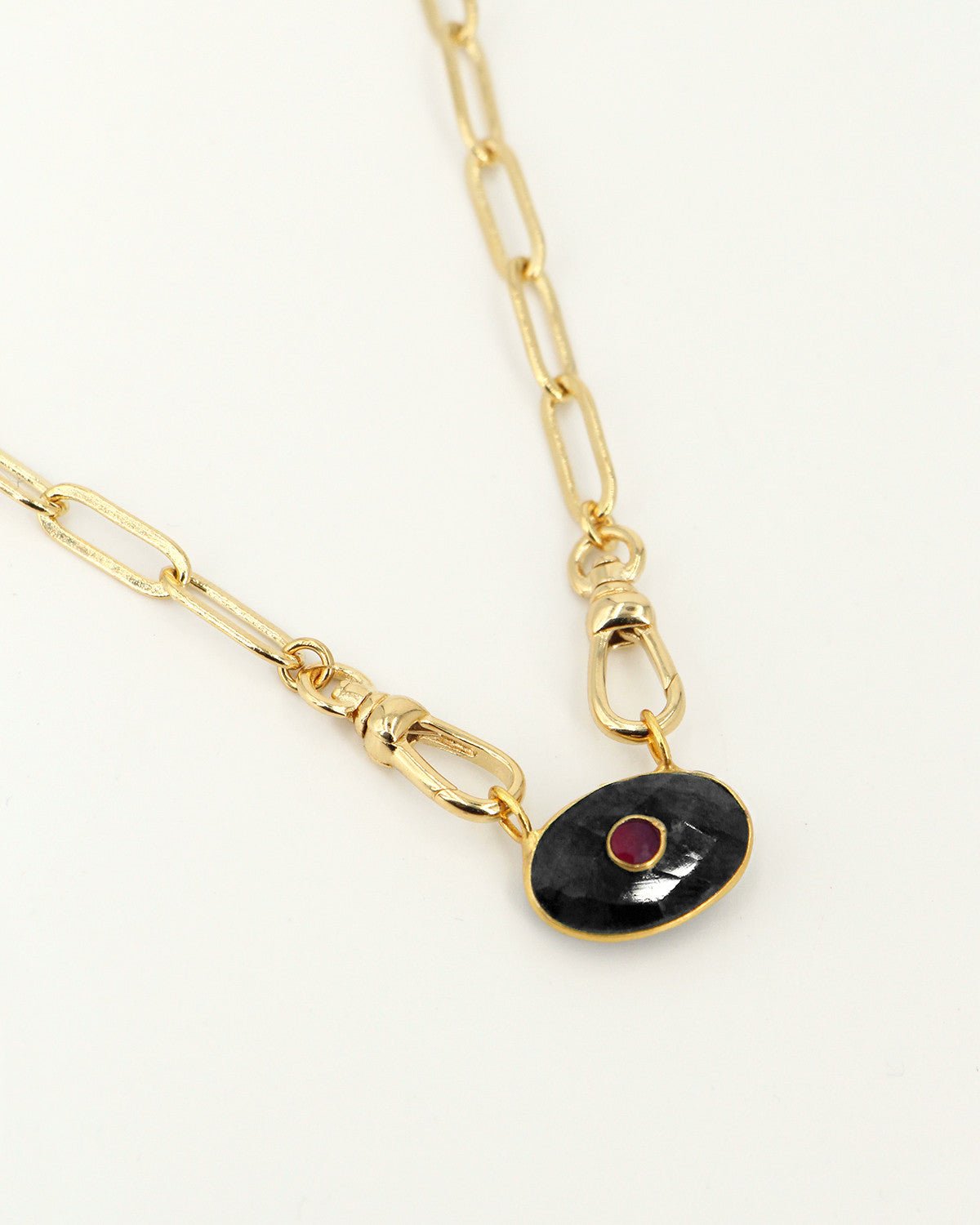Necklace NILAI Black