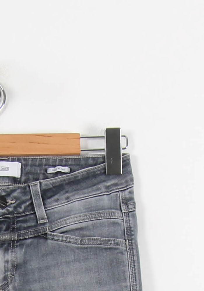 Cropped slim jeans with studs CLOSED - Seconde Main Blue