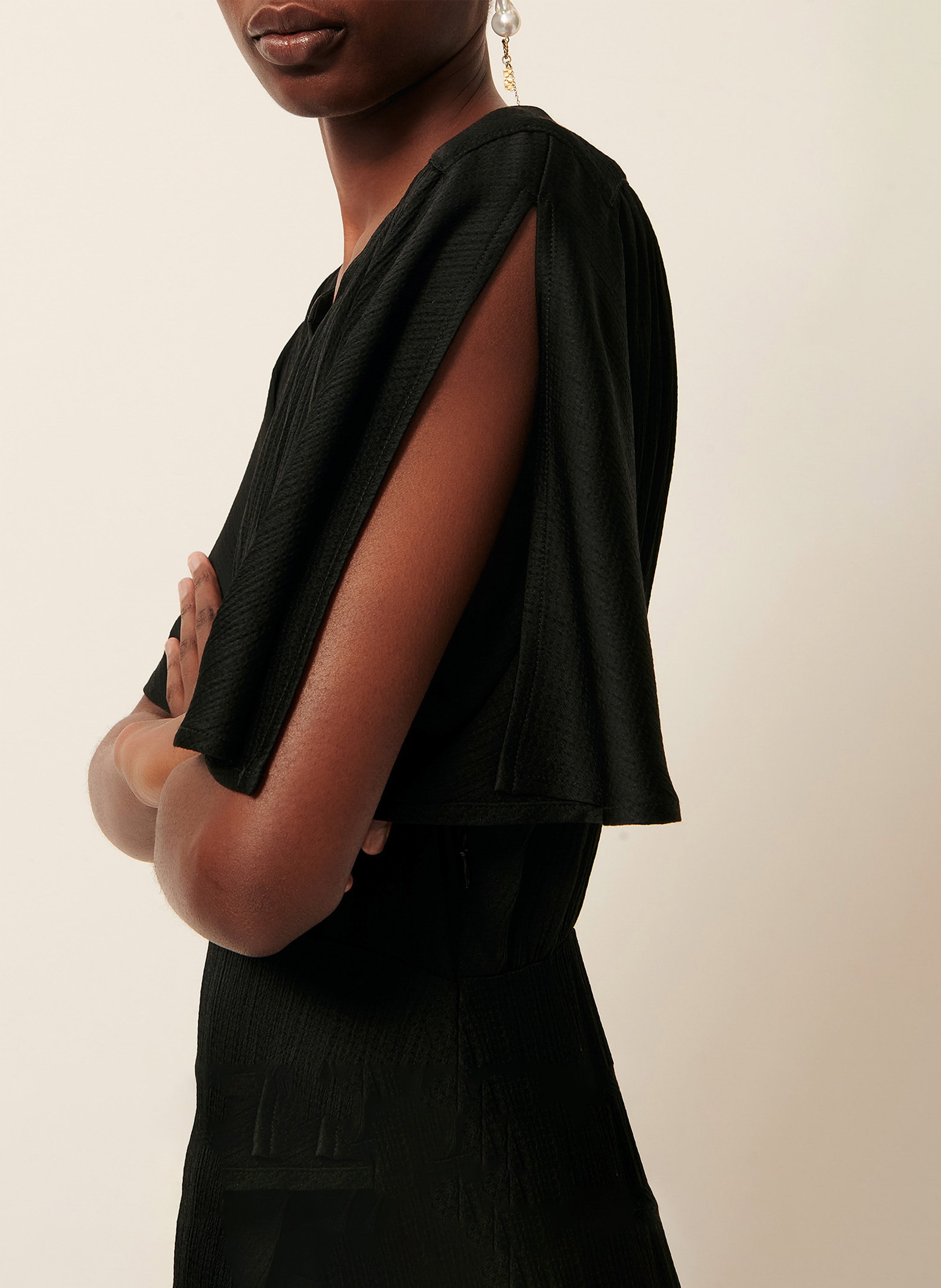 Langes Kleid mit Rundhalsausschnitt SESSUN Schwarz