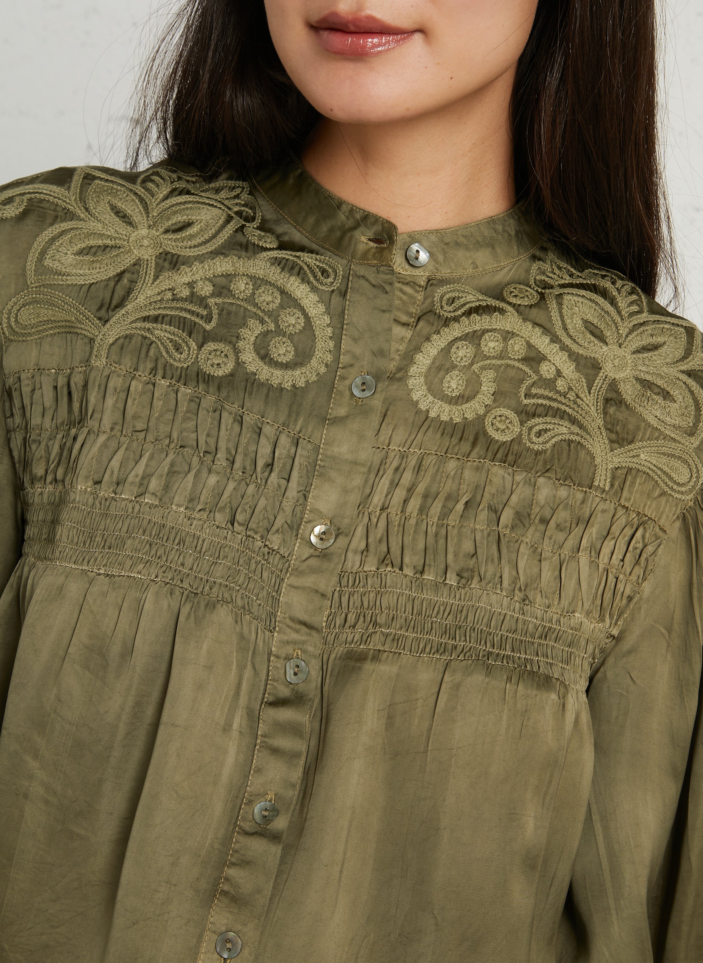 Bestickte Bluse mit Rundhalsausschnitt MAISON HOTEL Khaki