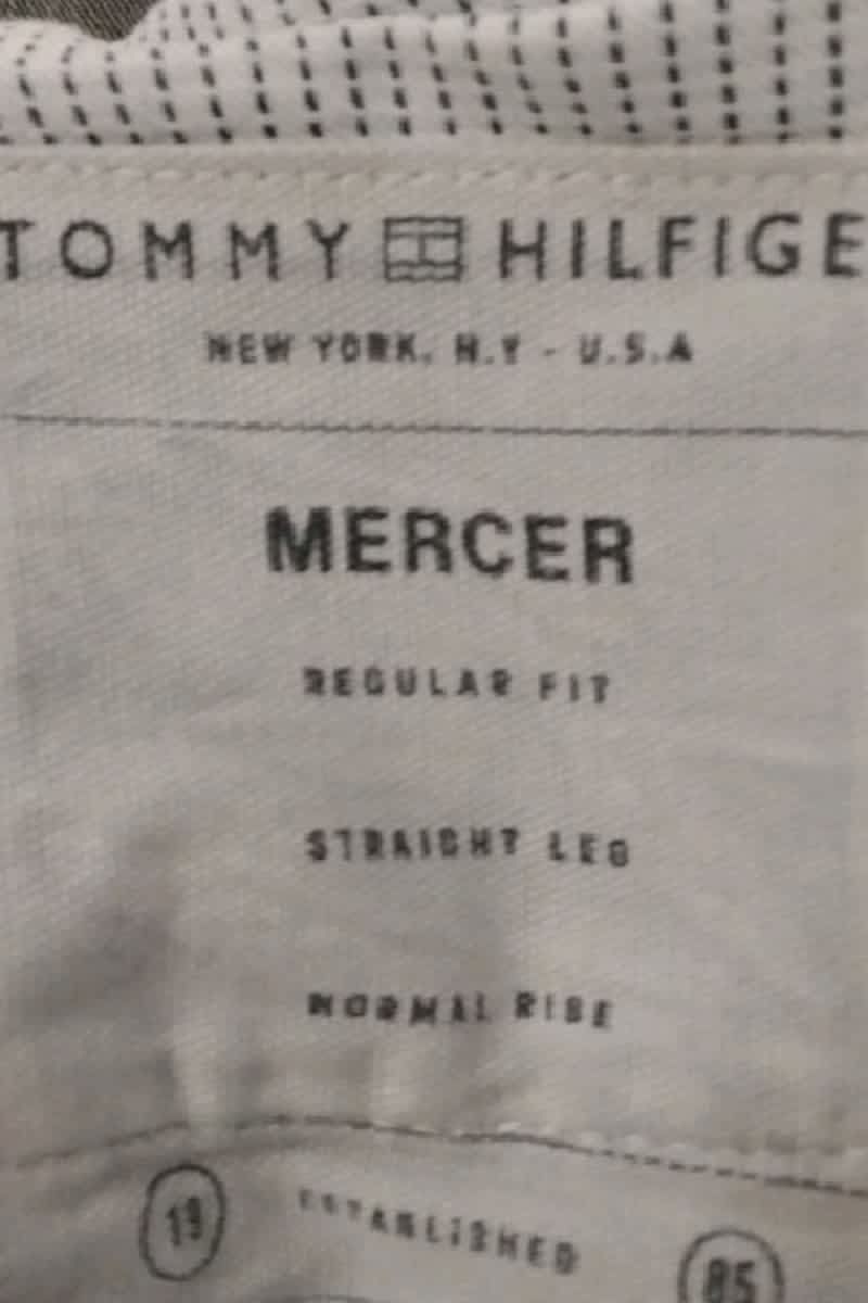 - Straight-leg jeans
- 5 pockets
- Straight cut
- Faded effect TOMMY HILFIGER - SECONDE MAIN Grey