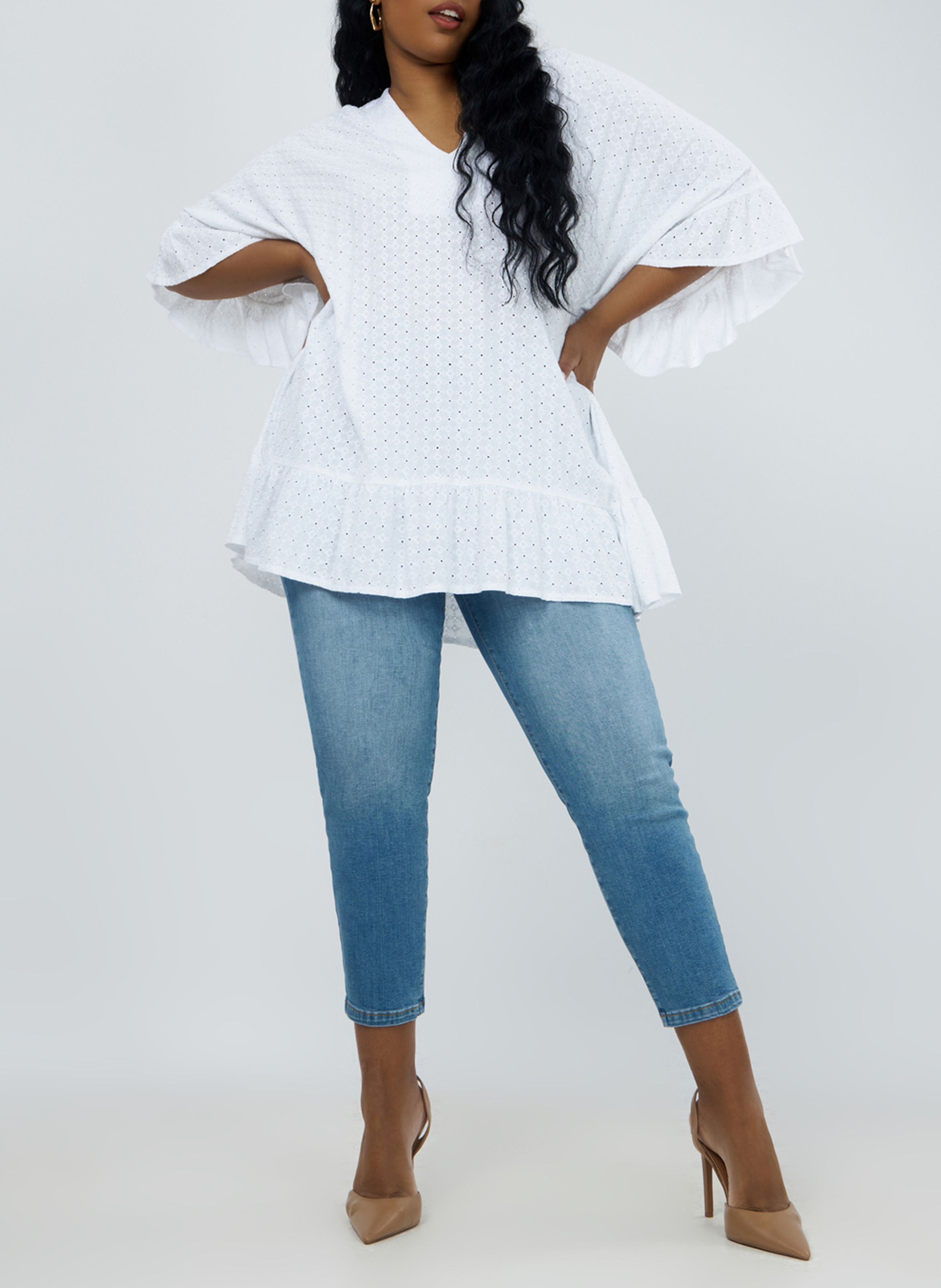 Blouse col V à volants  MAT FASHION Blanc