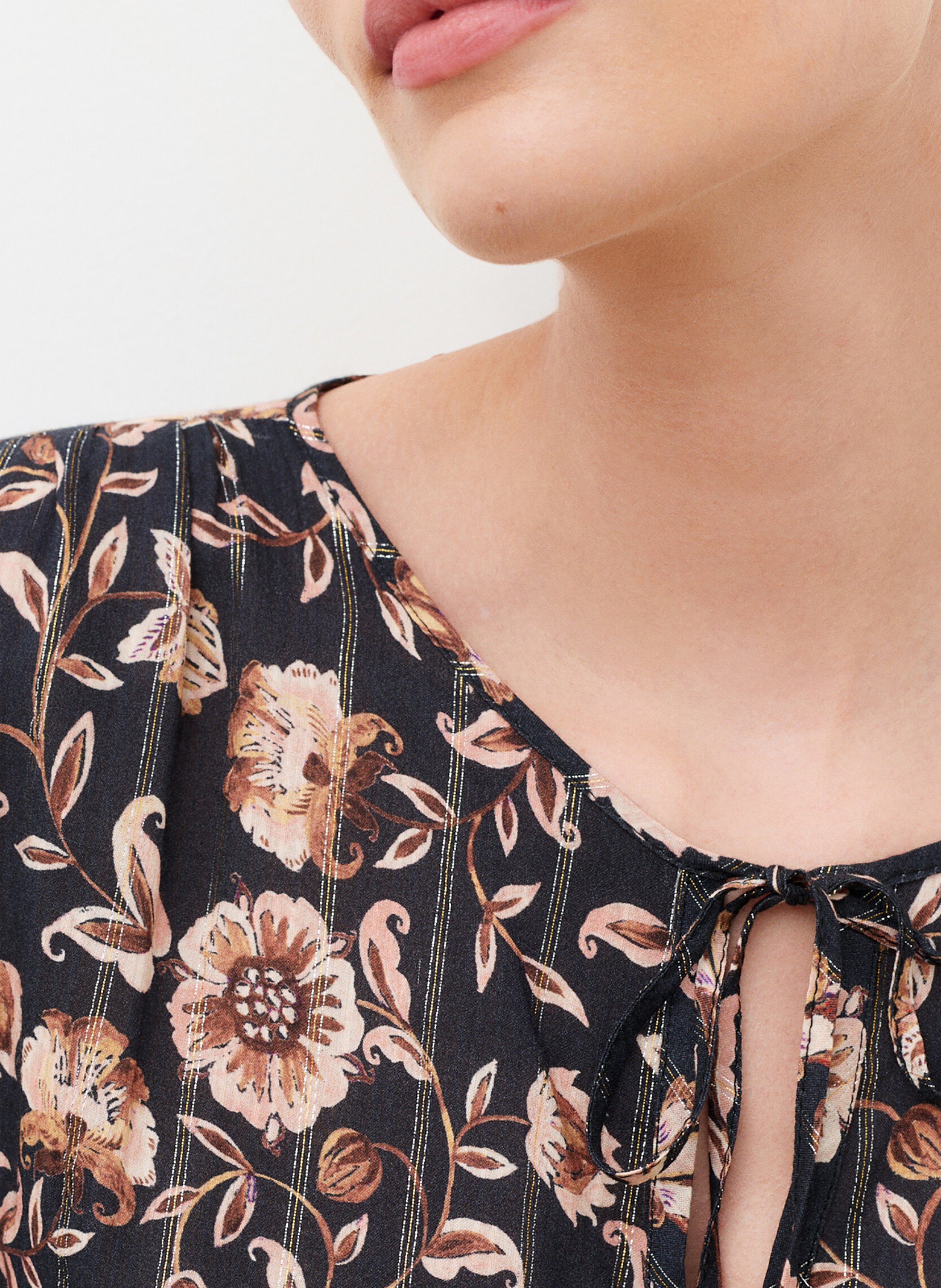 Gerade Bluse mit Blumenmuster CAROLL Mehrfarbig