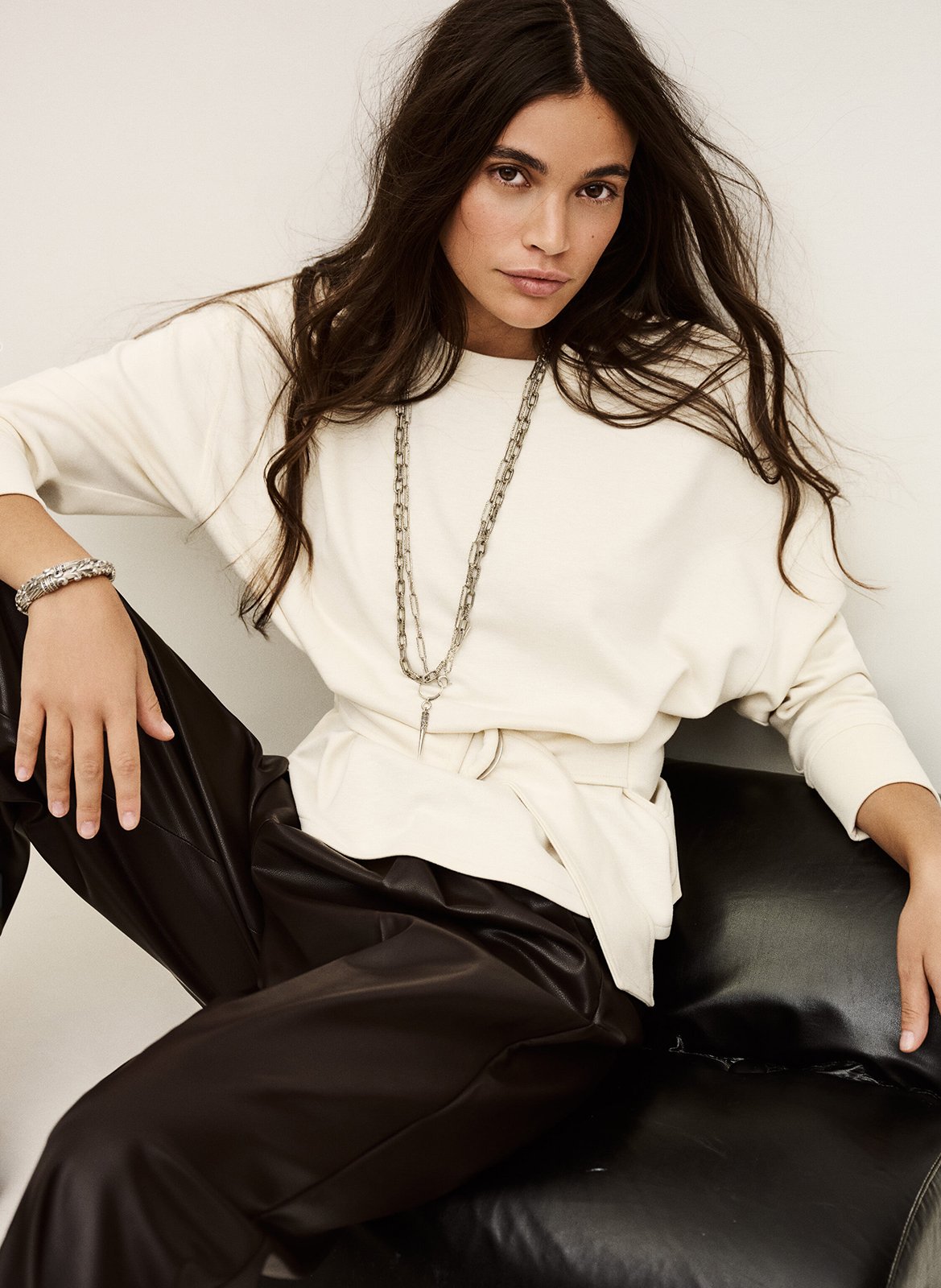 Sweat droit col rond en maille BA&SH Beige