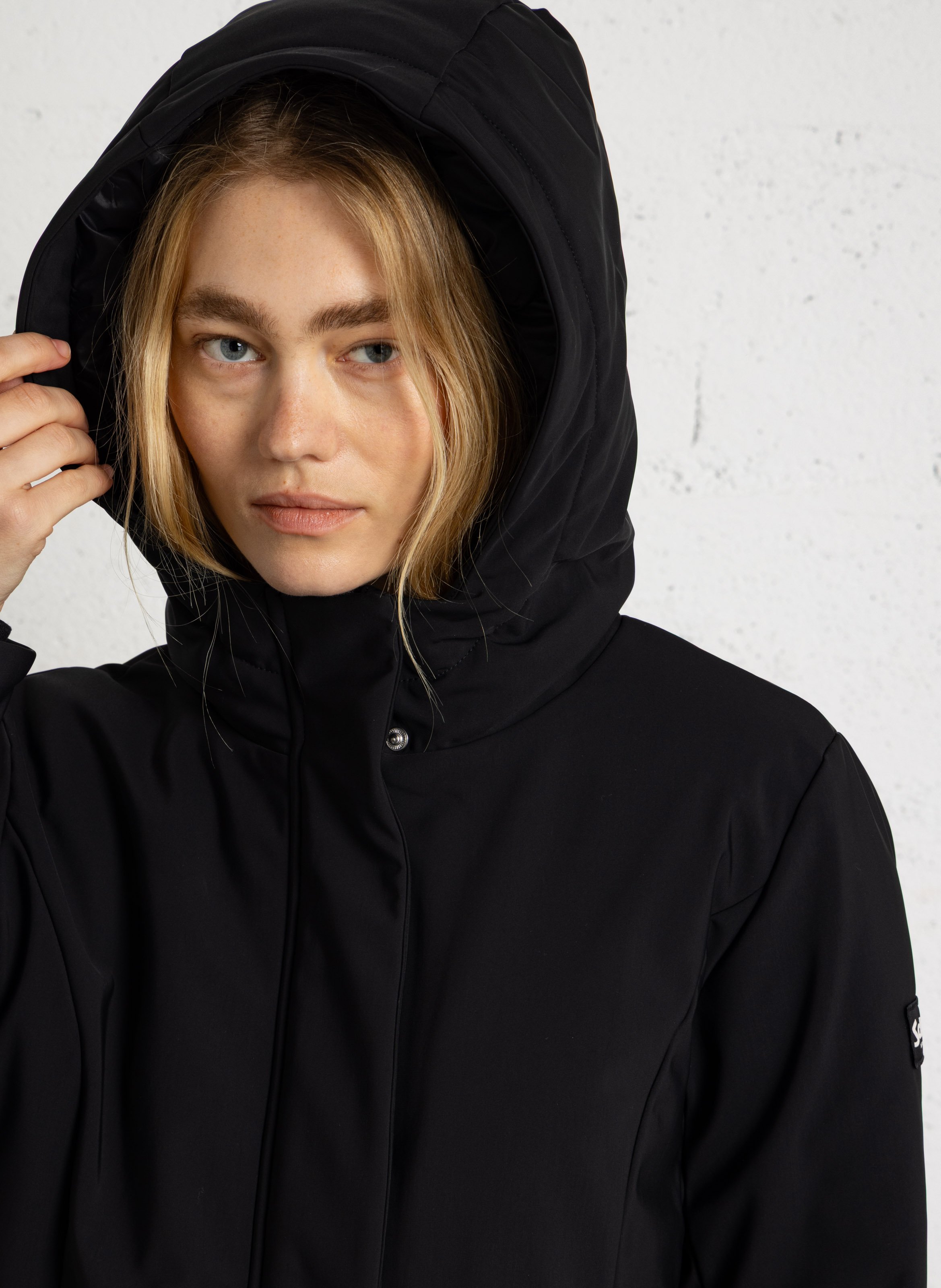 Gerade Parka mit Kapuzenkragen SCHOTT Schwarz