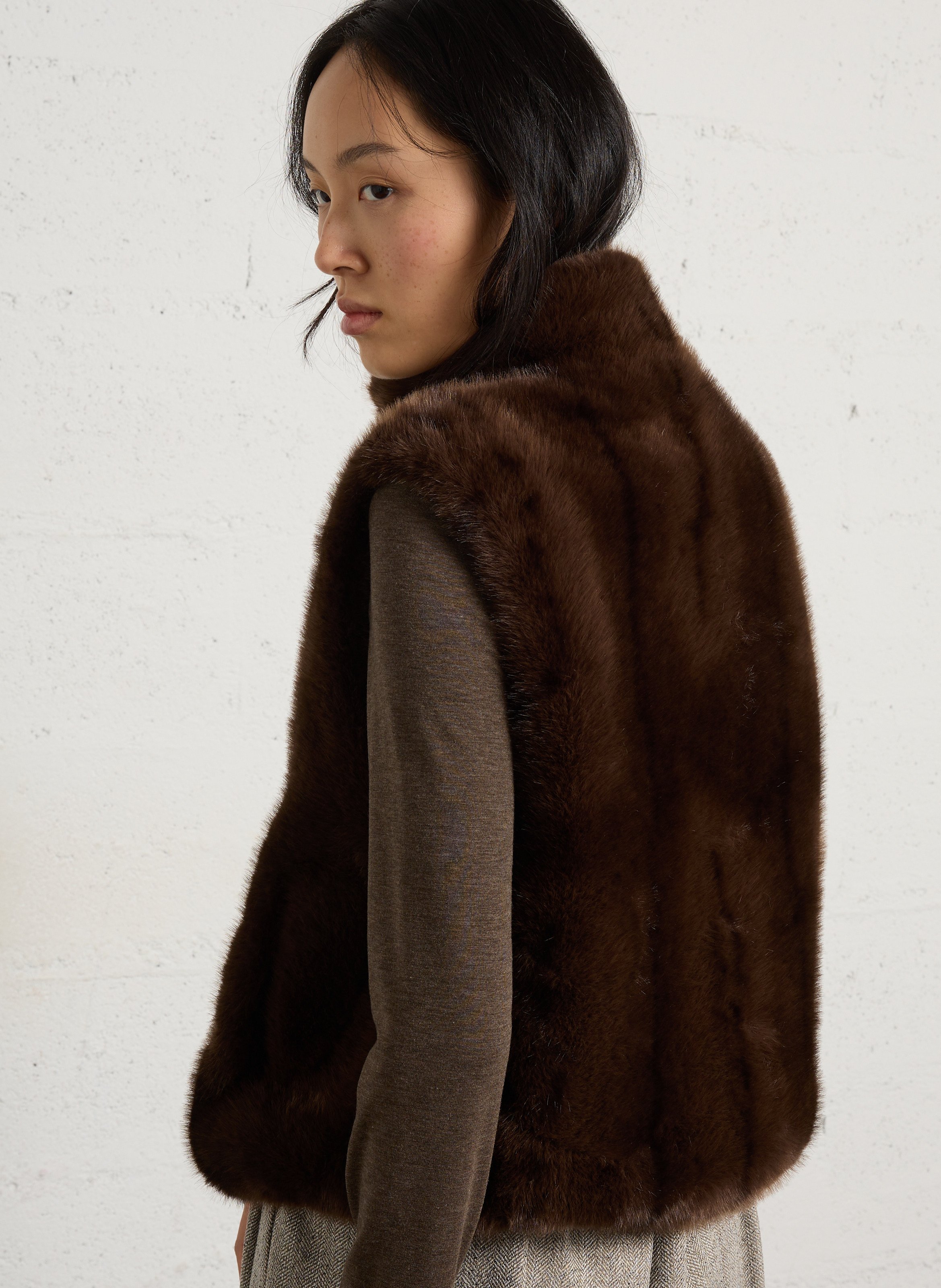 Straight faux fur sleeveless jacket MAISON 123 Brown