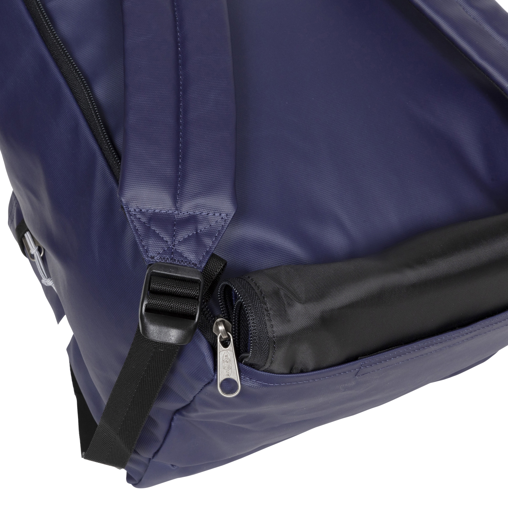 Zipped + Buckled Backpack Tarp Nearby Eastpak Men Place des Tendances