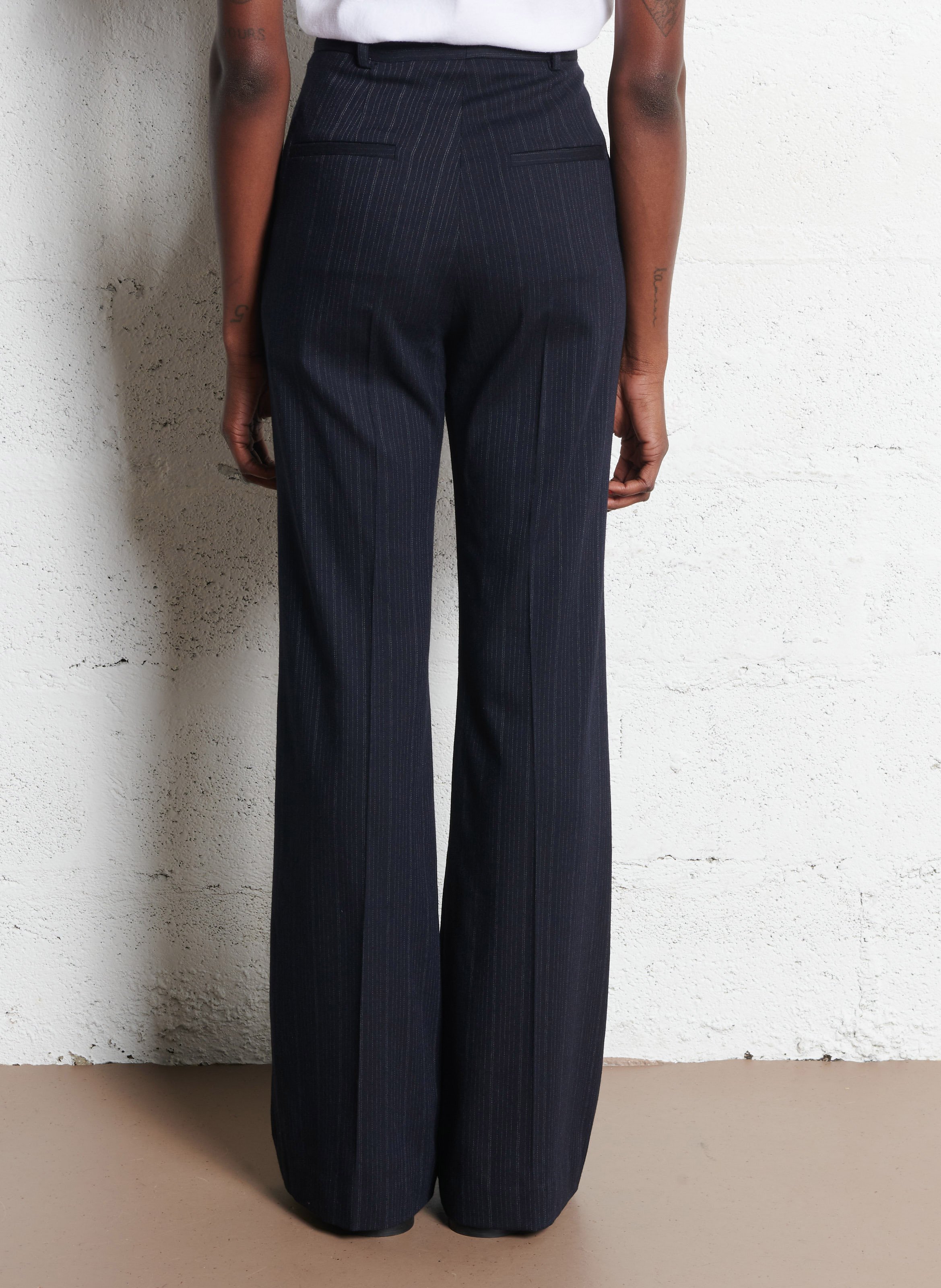 Pantalon large en laine mélangée rayé MARGAUX LONNBERG Bleu