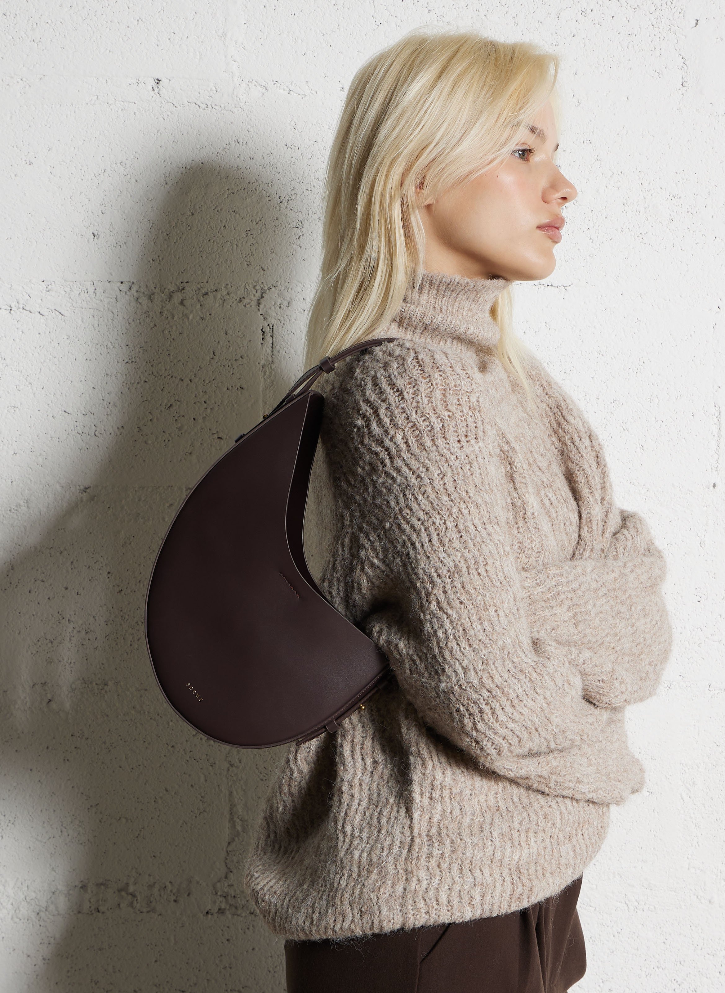 Leather clutch bag SOEUR Red