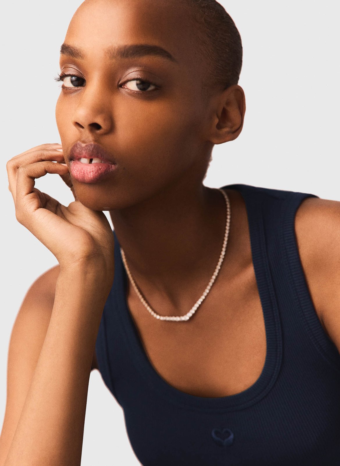 Halsketting met kraaltjes MAJE Goudkleurig