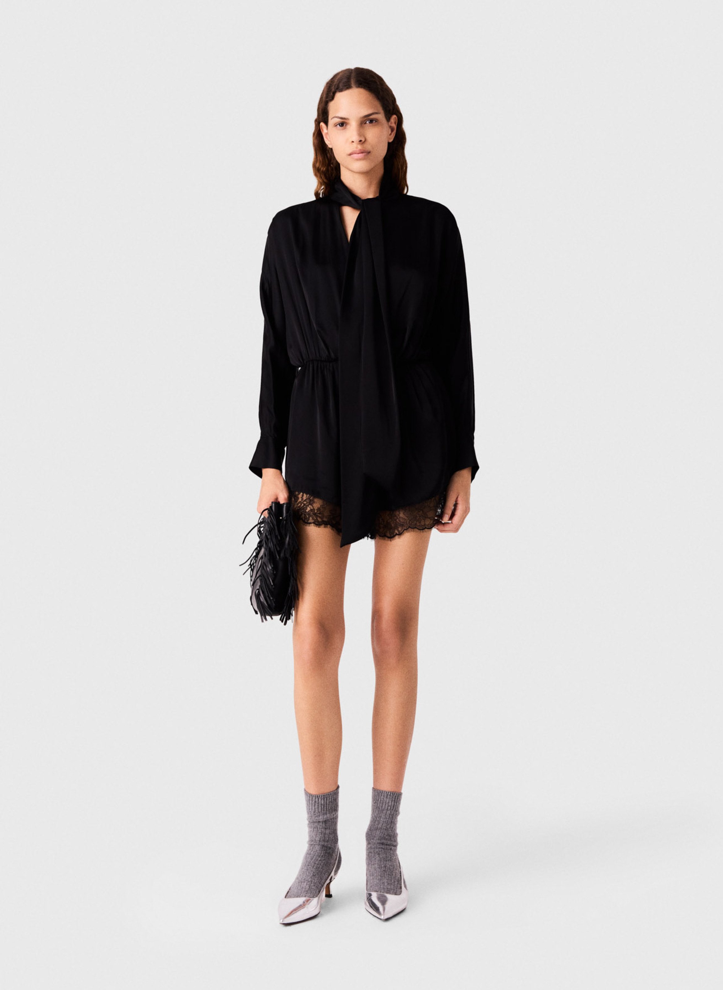 Soepel kort jumpsuit met lavallièrekraag MAJE Zwart