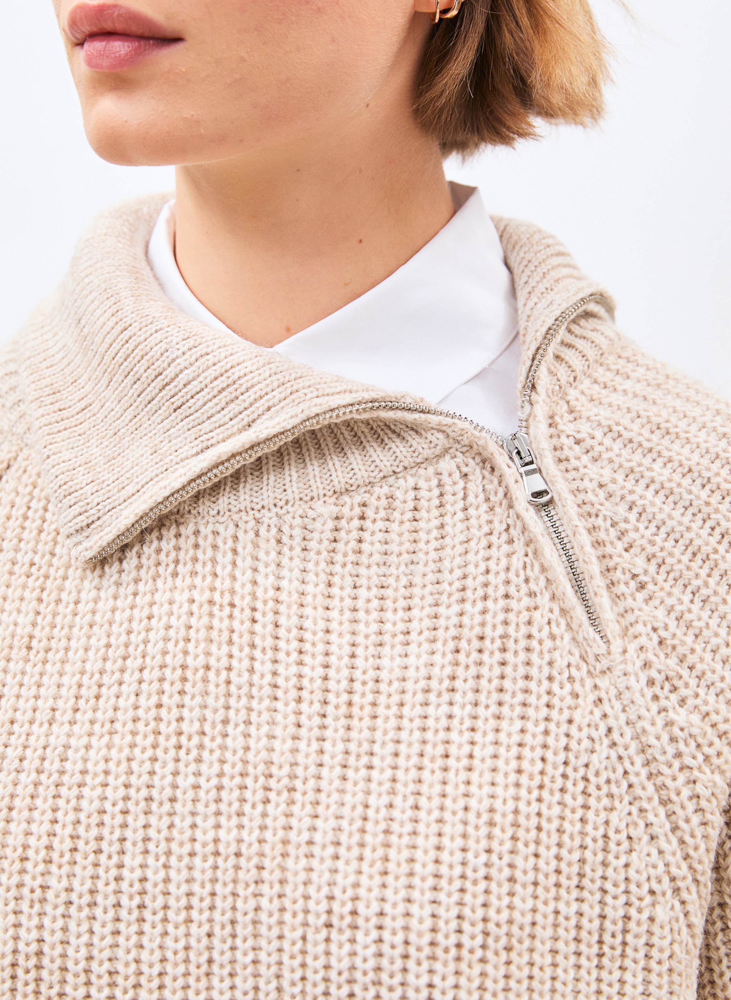 Pull ample col montant  HUMILITY Blanc