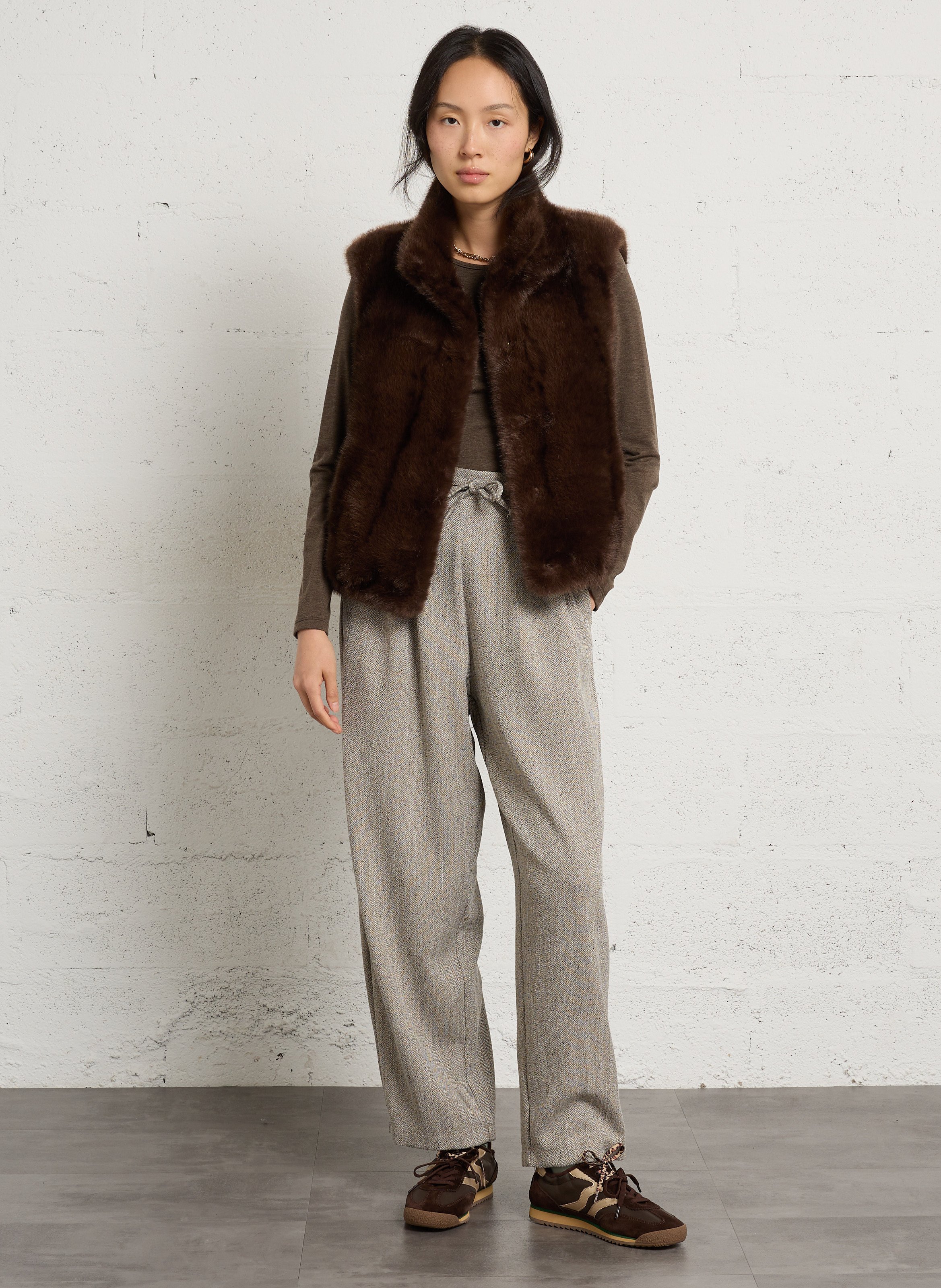 Straight faux fur sleeveless jacket MAISON 123 Brown
