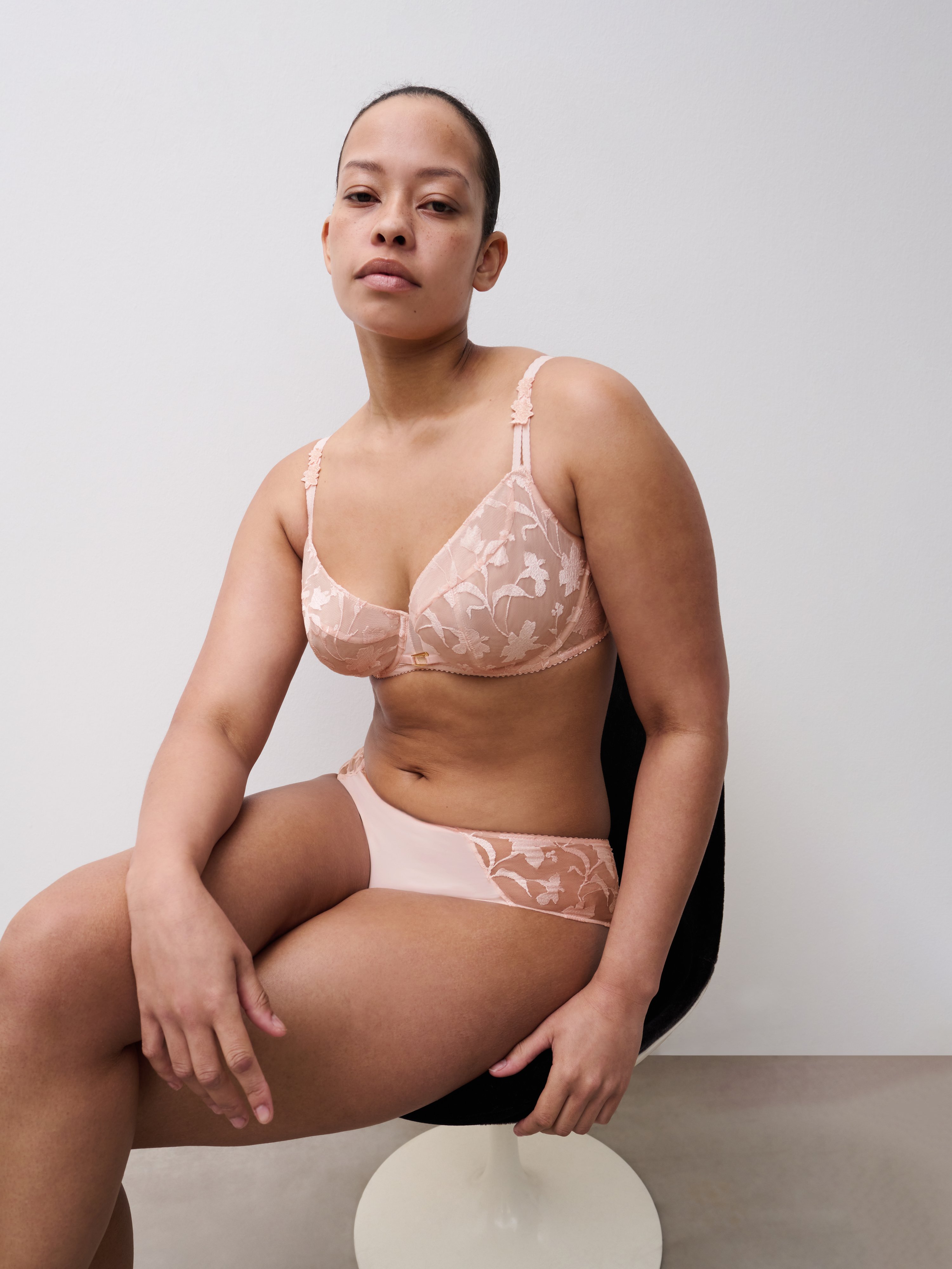 Full-cup bra CHANTELLE Pink