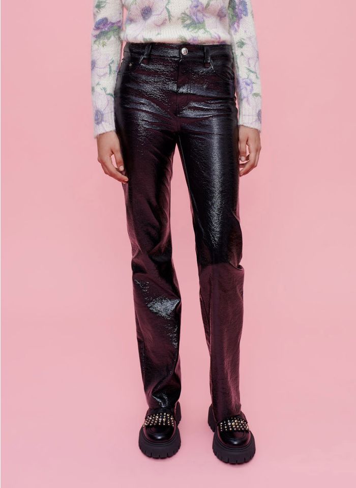 MAJE Pantalon évasé en vinyle | Noir