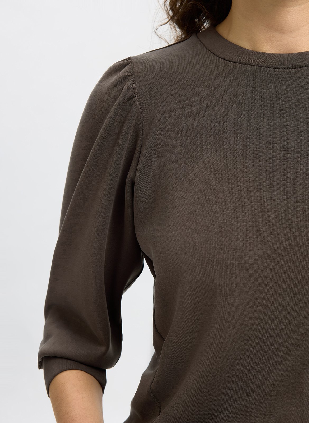 Trui met opstaande kraag SELECTED Bruin