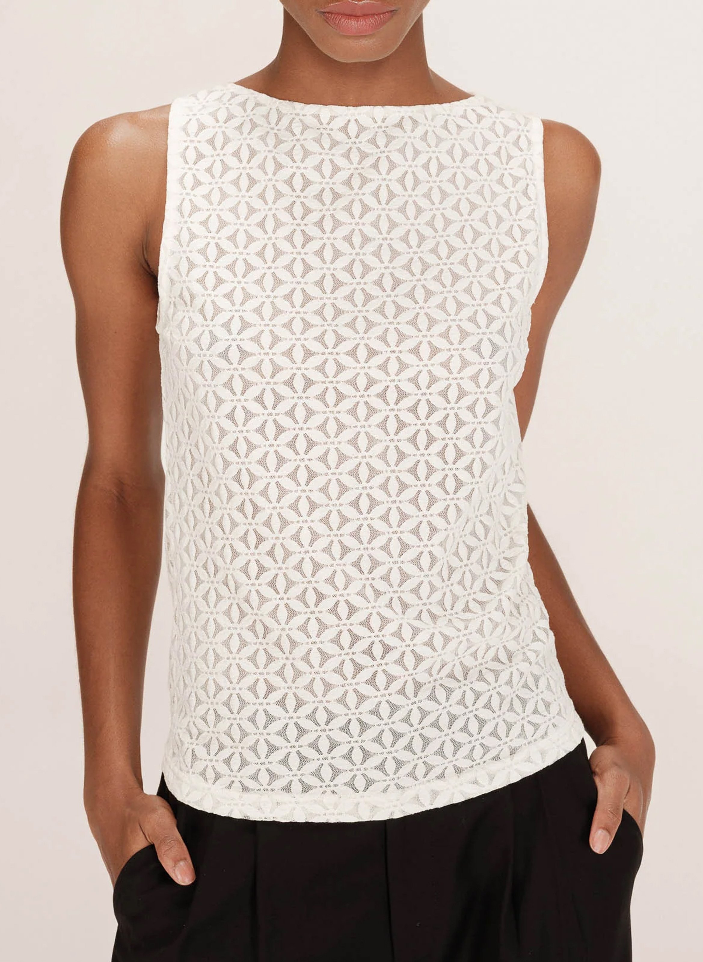 Top col bateau en dentelle  GRACE ET MILA