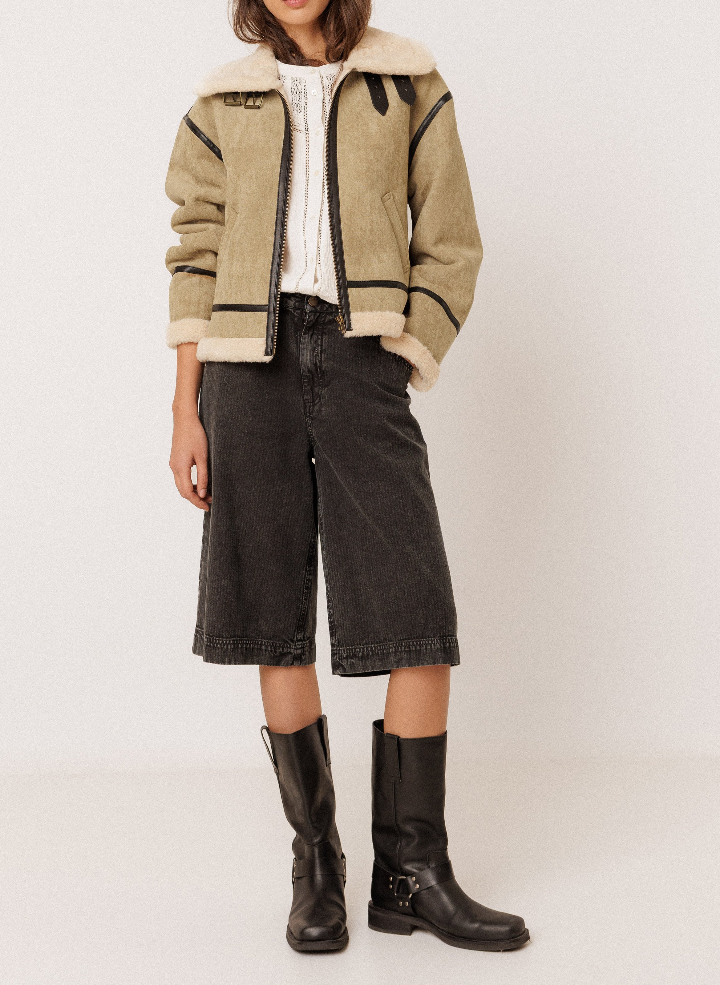 Straight Fit Classic Collar Jacket INDI & COLD Beige