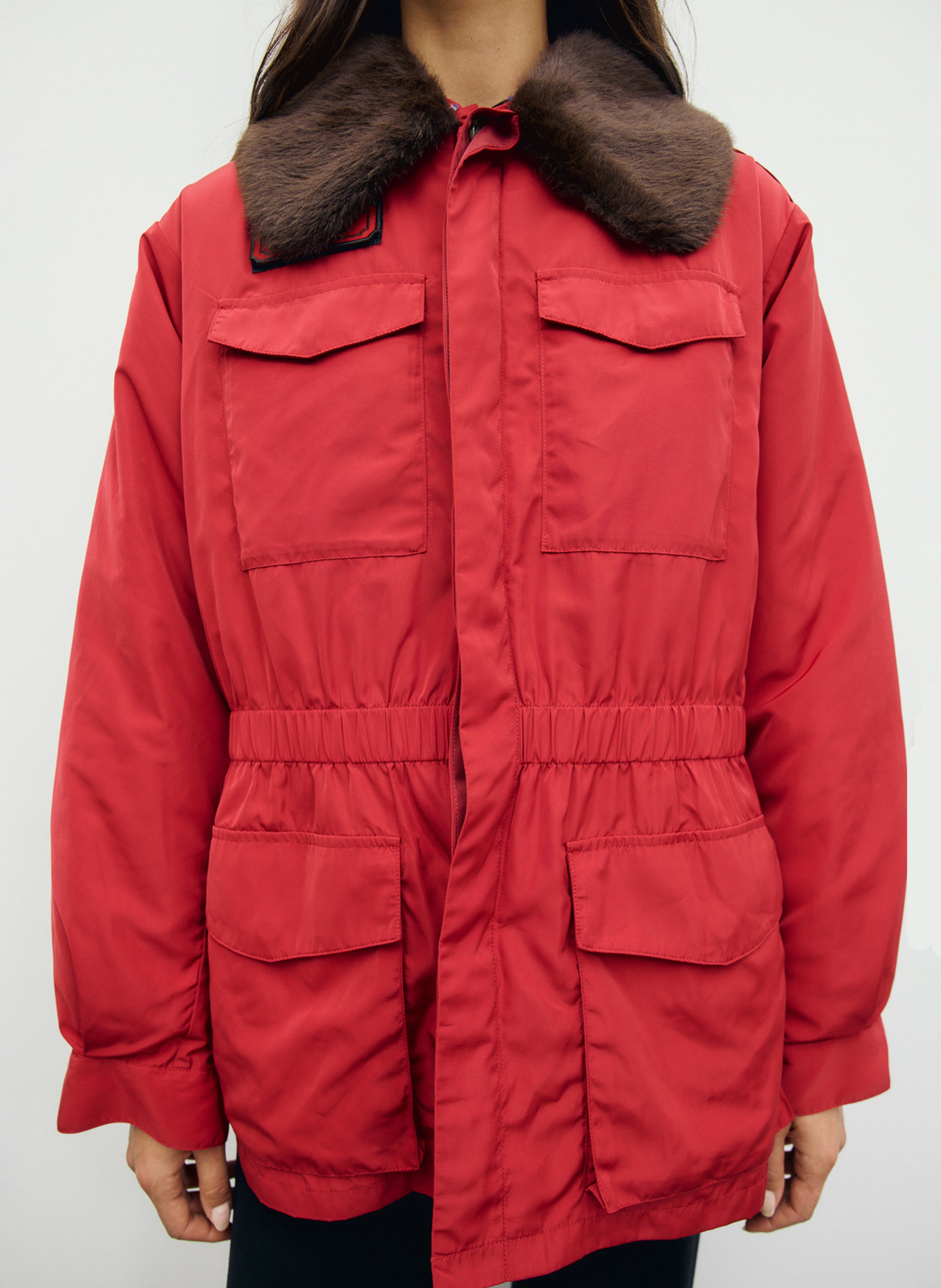 Taillierter Parka mit Kragen in Felloptik GERARD DAREL Rot
