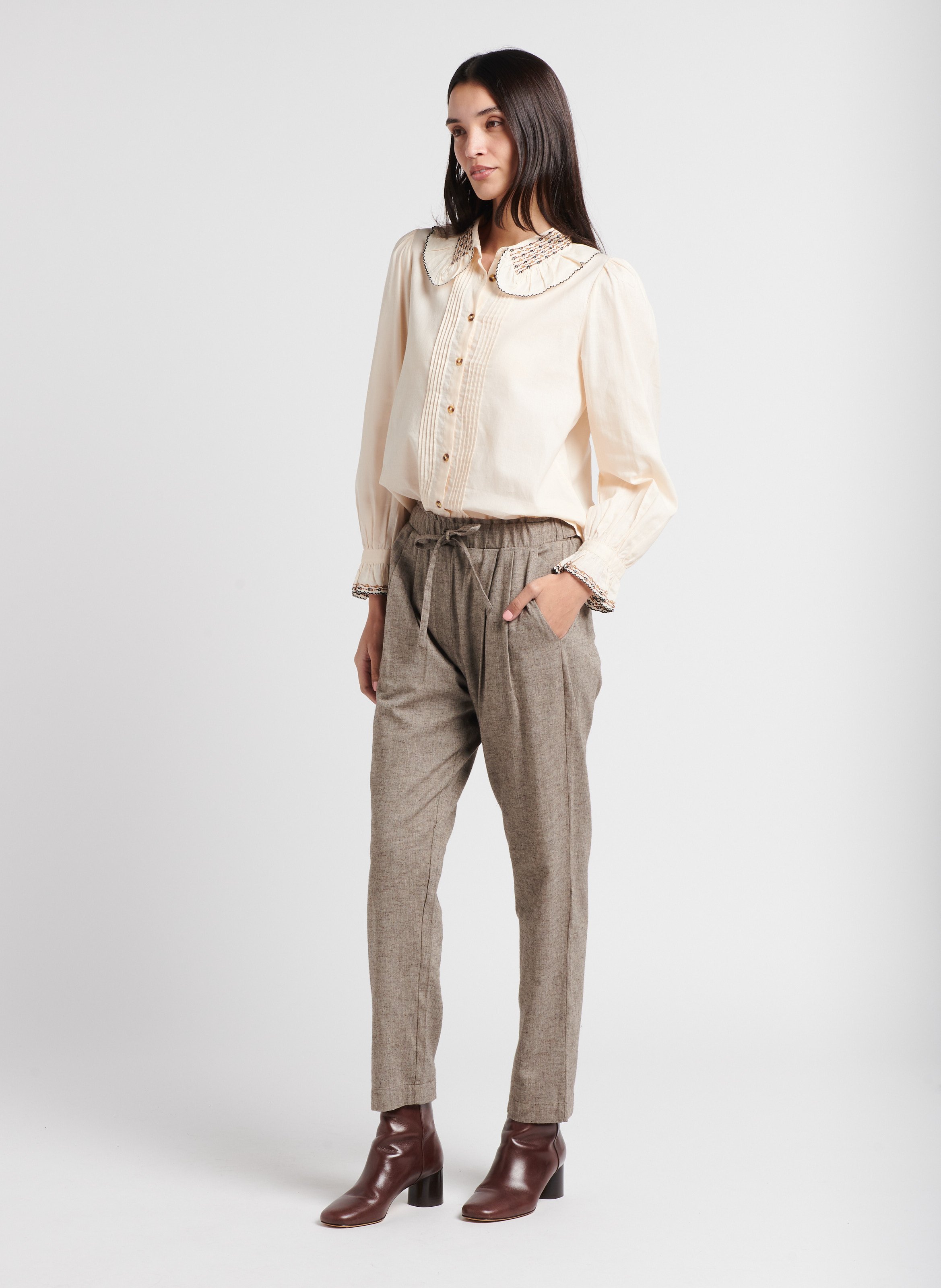 Pleated cotton pants Beige