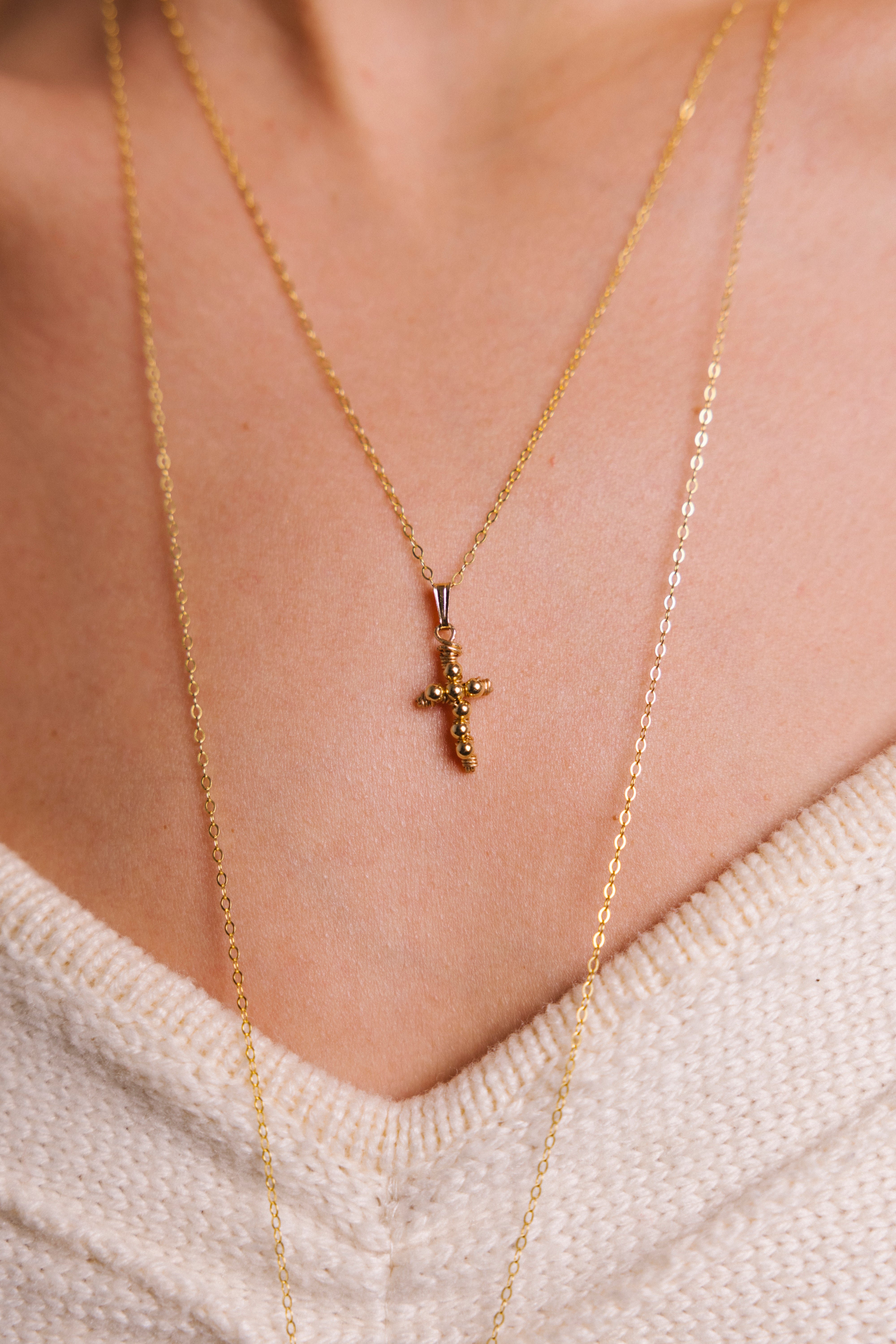 Vera Pendant - Gold YAY Golden