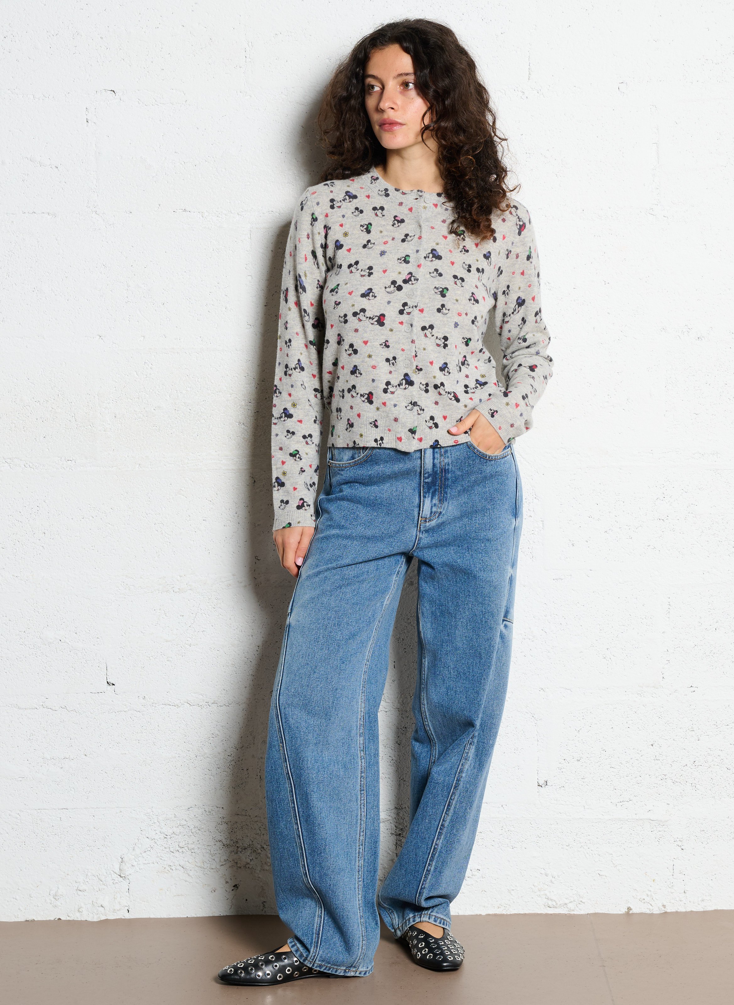 Gilet droit col rond motif cartoon en laine mérinos BERENICE Gris